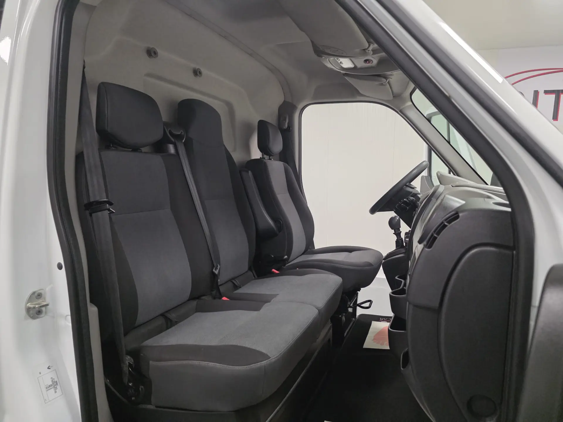 Renault Master L2H2 130CV IVA DEDUTIVEL 36