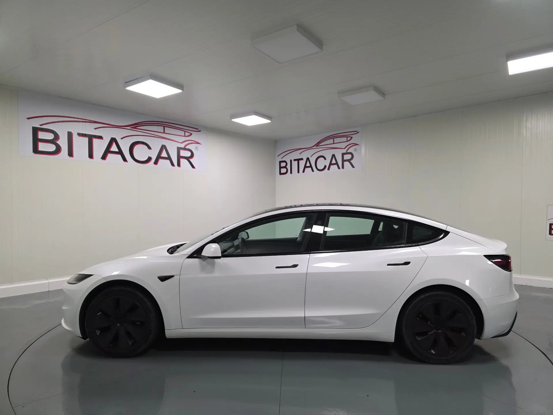 Tesla Model 3 Tração Traseira Premium 19