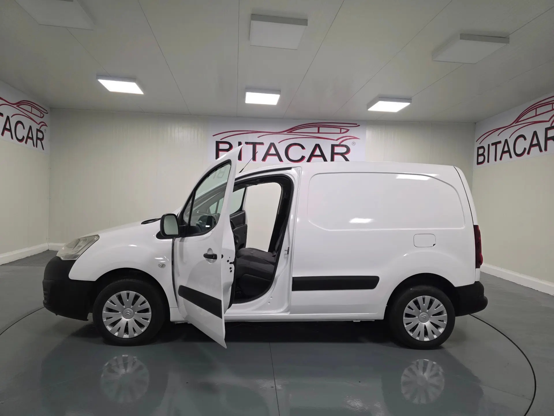 Citroën Berlingo 1.6 HDI IVA DEDUTIVEL 45