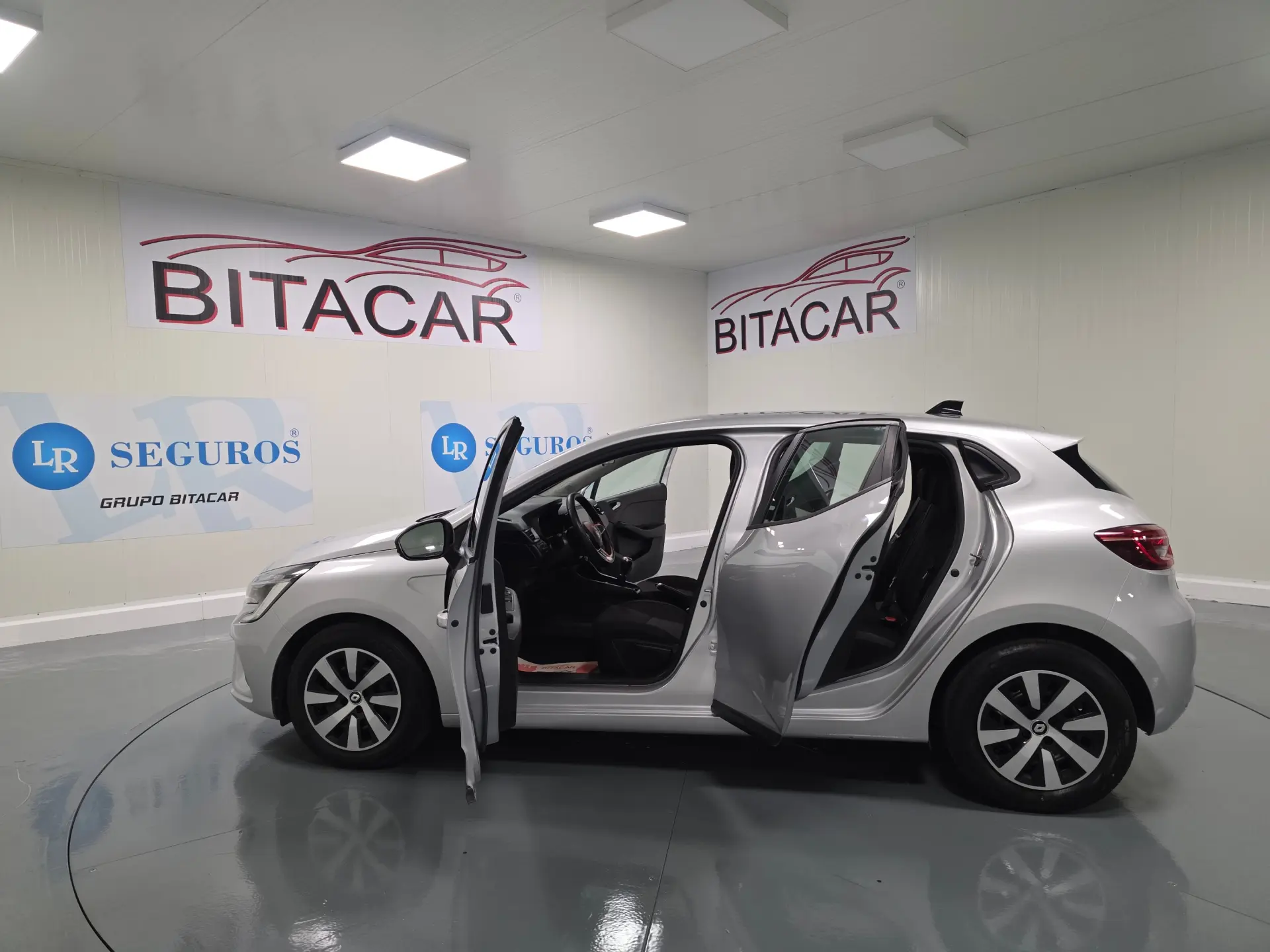 Renault Clio 1.0 TCe Evolution 46