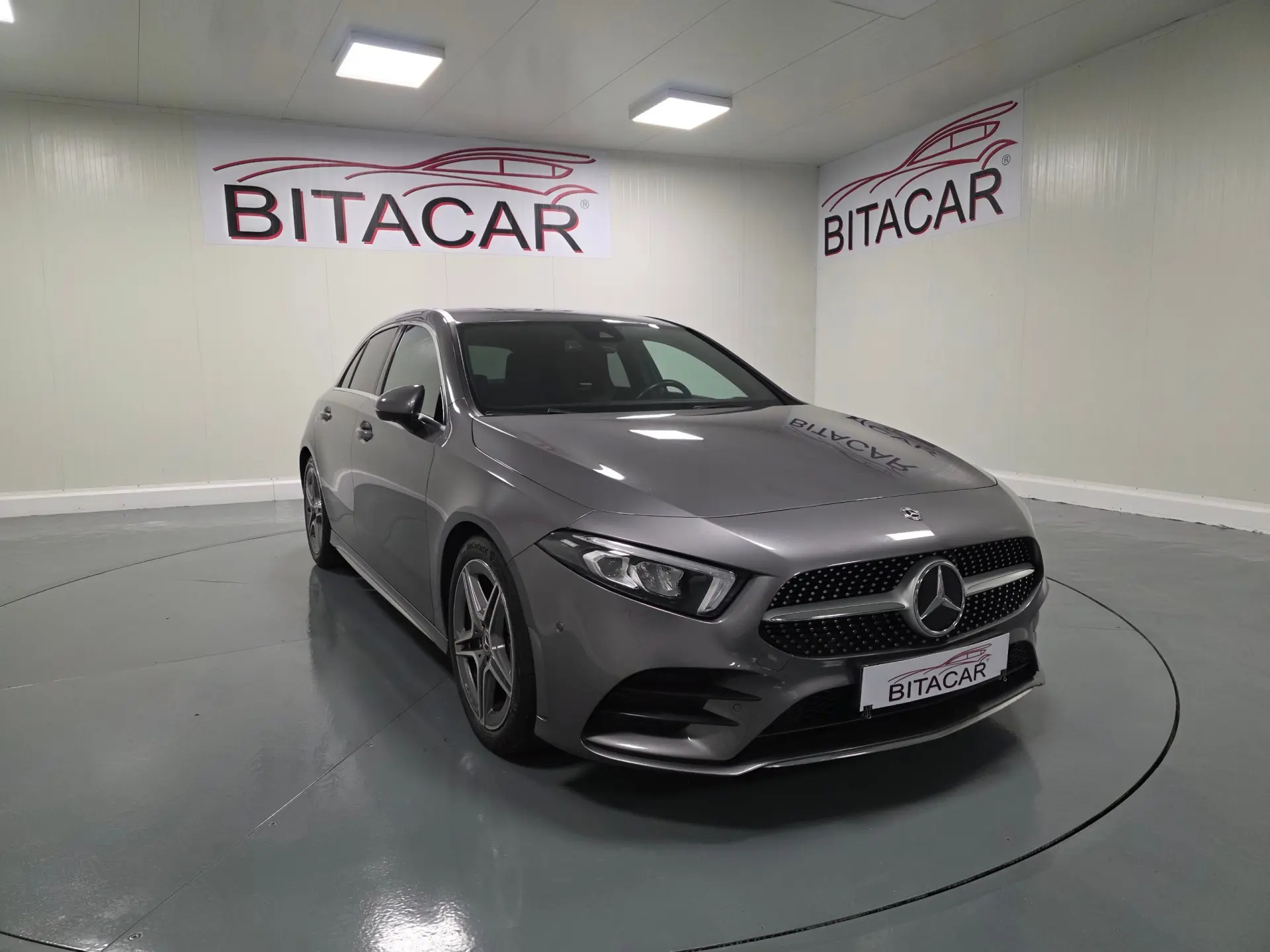 Mercedes-Benz A 180 d AMG Line Aut. 1