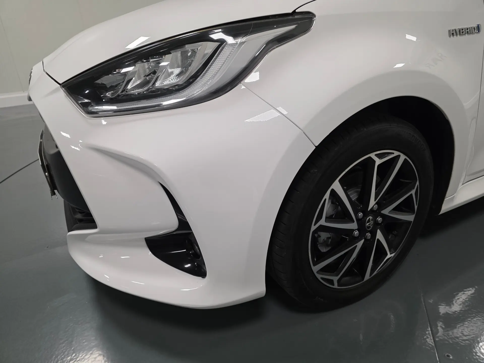 Toyota Yaris 1.5 HDF EXCLUSIVE 12