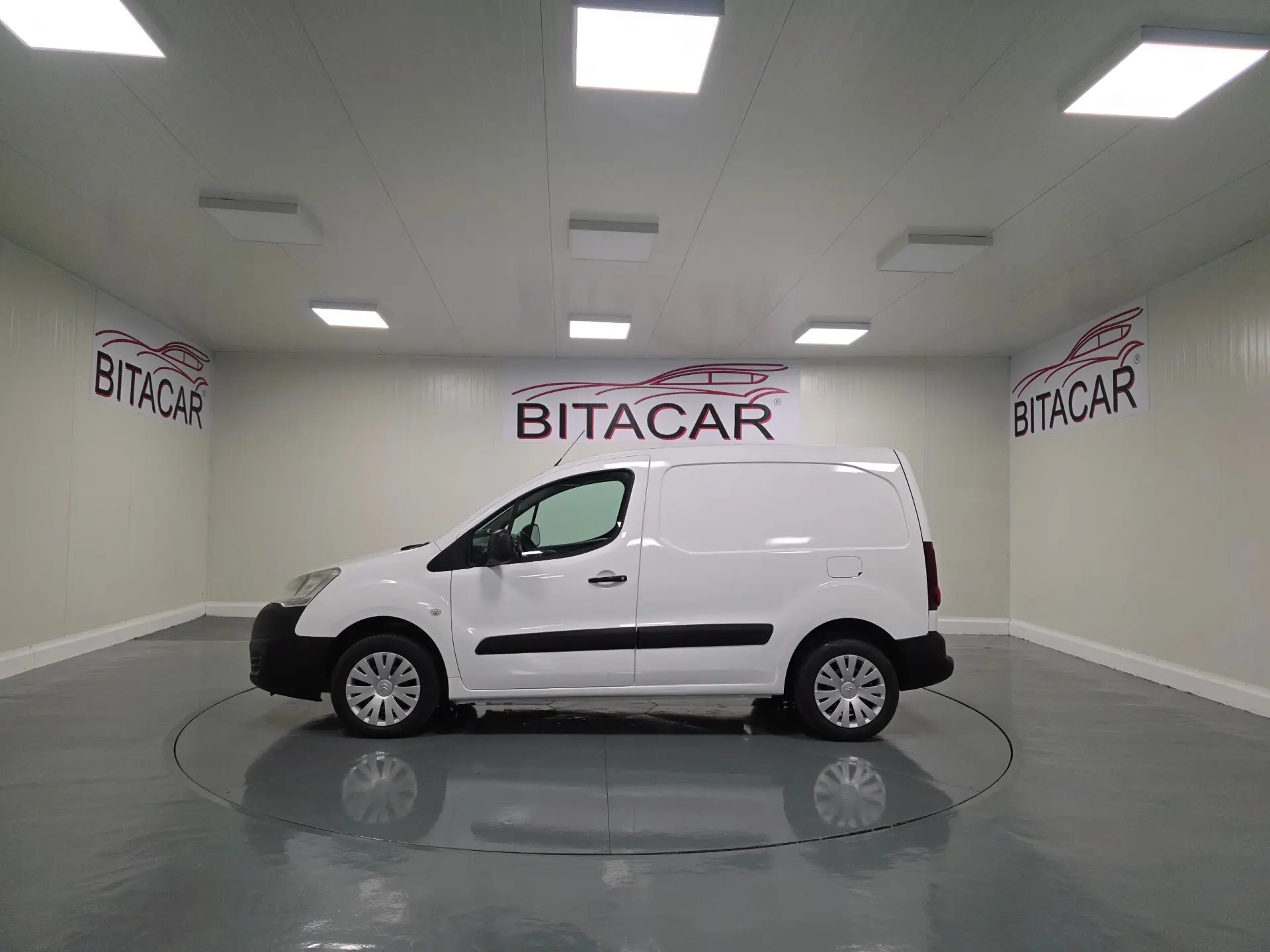Citroën Berlingo 1.6 HDI IVA DEDUTIVEL 26