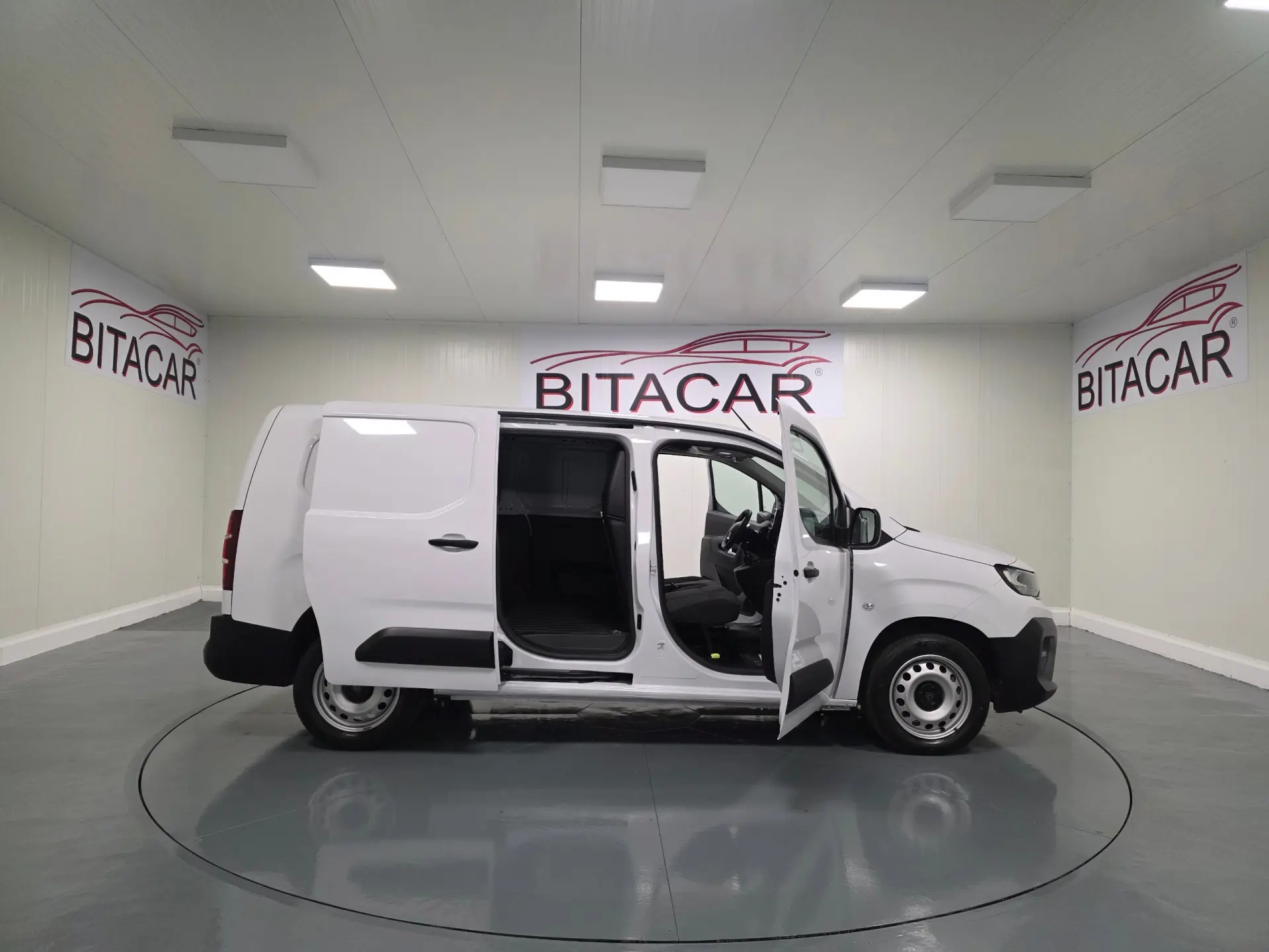Peugeot Partner 1.5 BLUEHDI 100CV LONGA CAMARA TRASEIRA 75