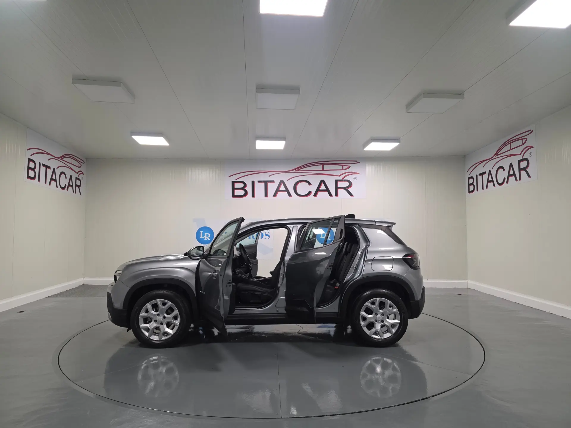 Jeep Avenger 1.2 GSE T3 Altitude 33