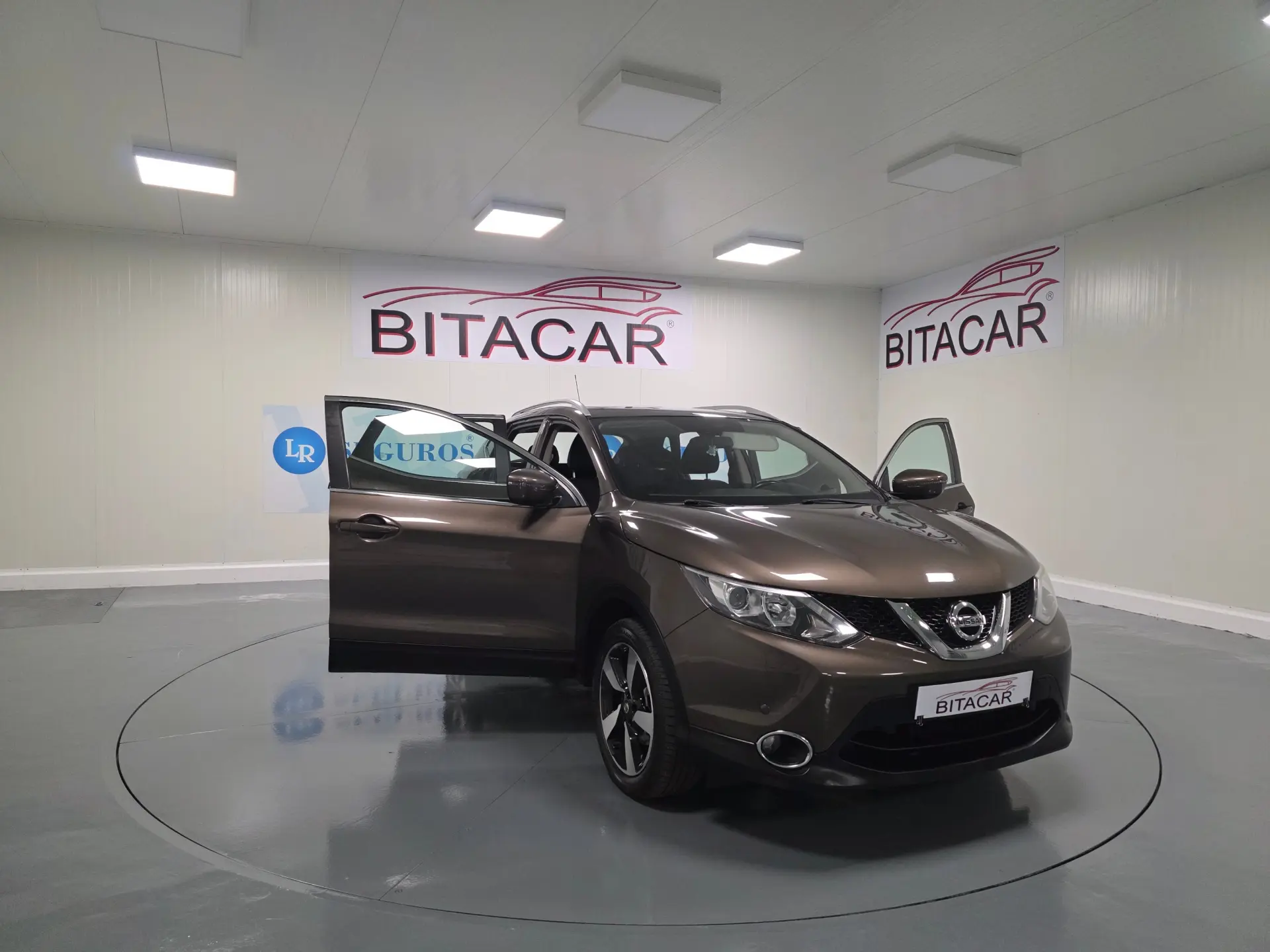 Nissan Qashqai 1.5 dCi N-Connecta Led 34