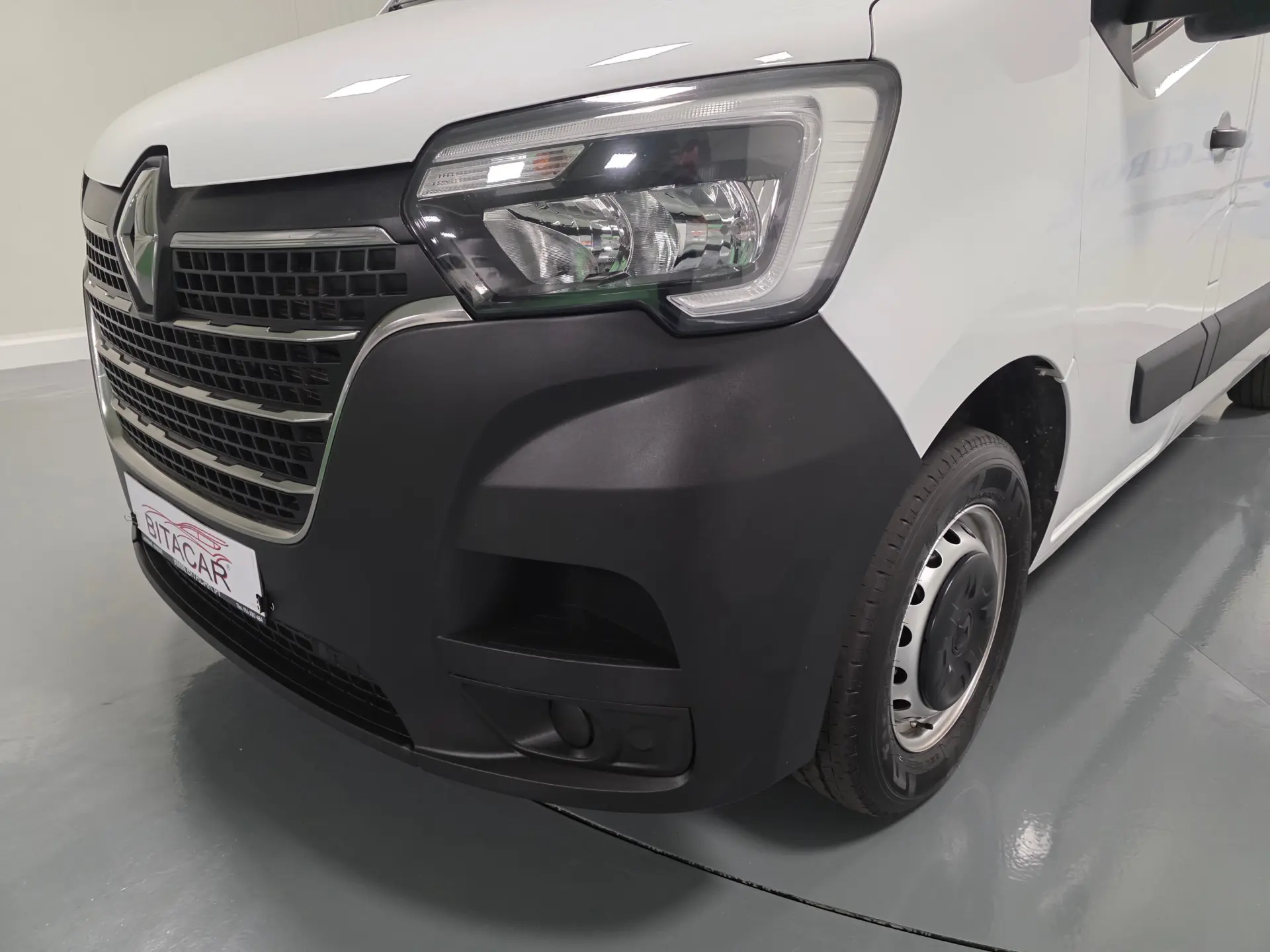 Renault Master L2H2 2.3 DCI 135CV GPS IVA DEDUTIVEL 9