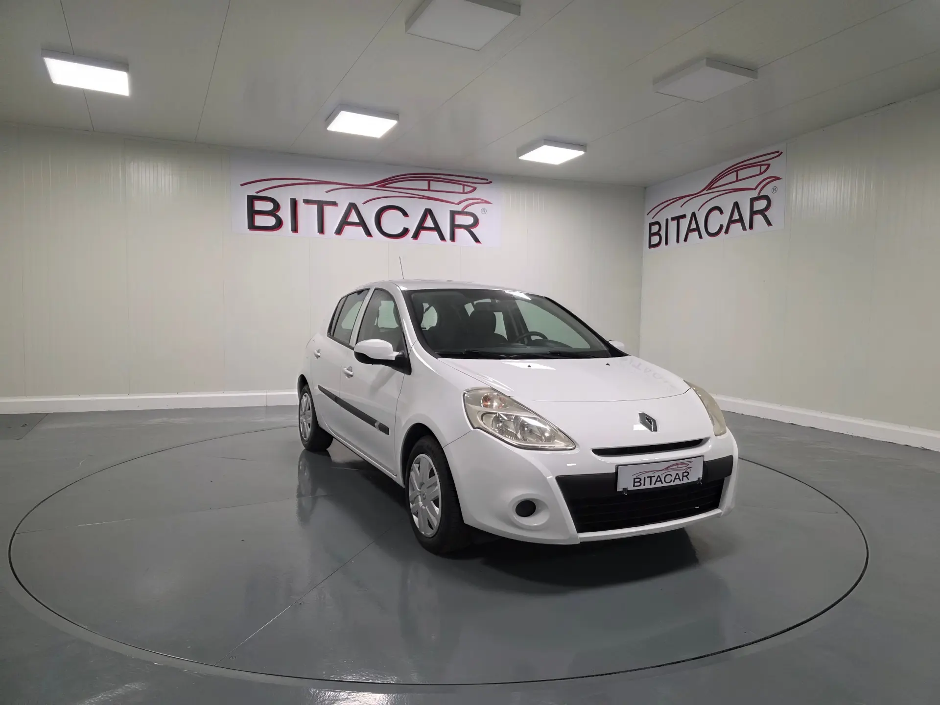 Renault Clio 1.5 DCI CONFORT 1