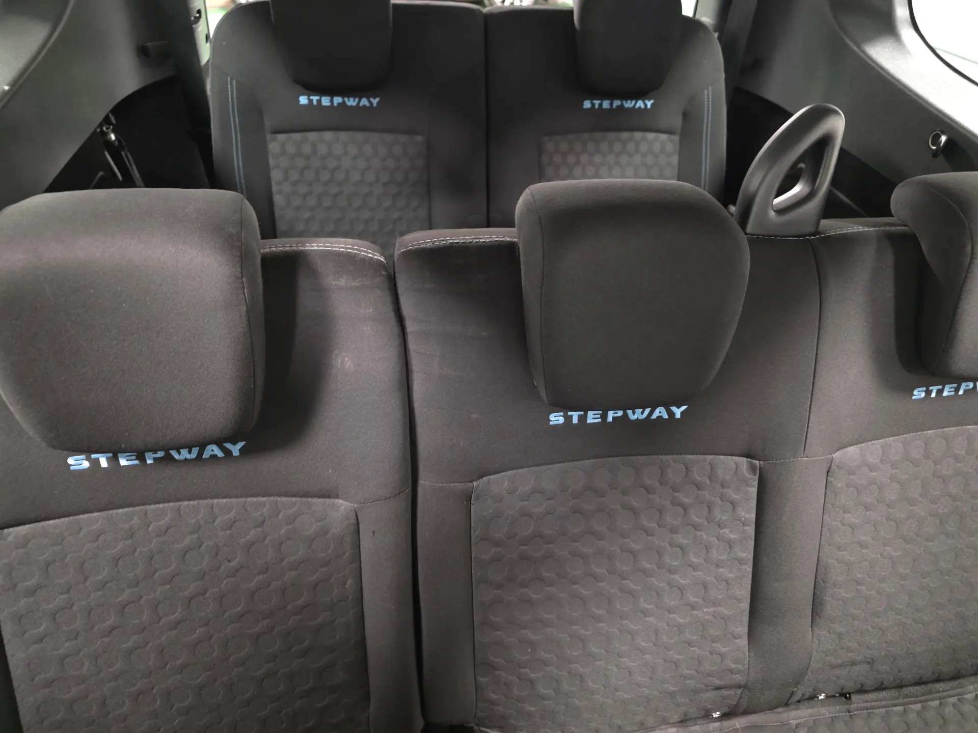 Dacia Lodgy 1.5 dCi Stepway 7L 75
