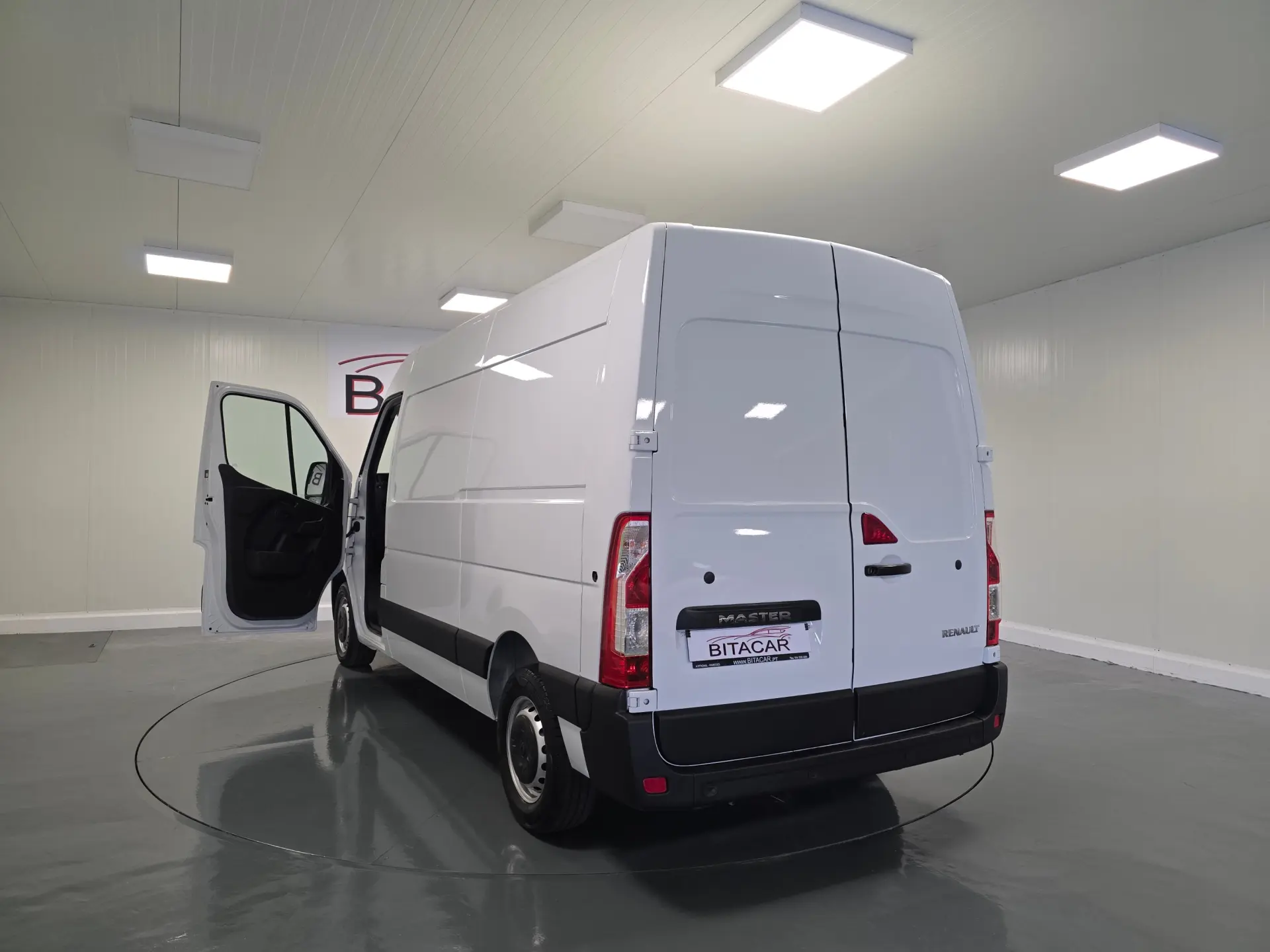 Renault Master L2H2 135CV IVA DEDUTIVEL 58