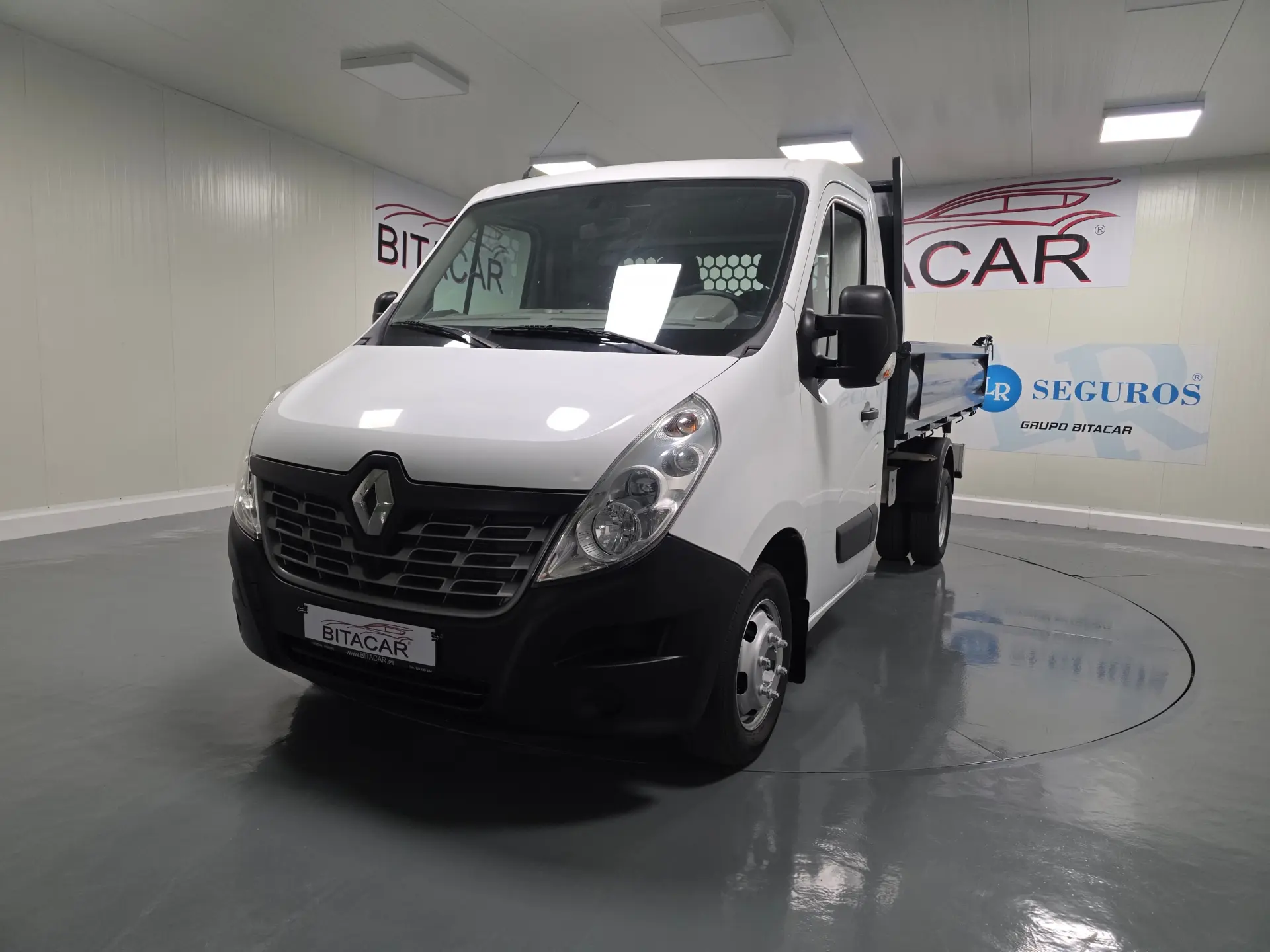 Renault Master 2.3 DCI 130CV BASCULANTE 6