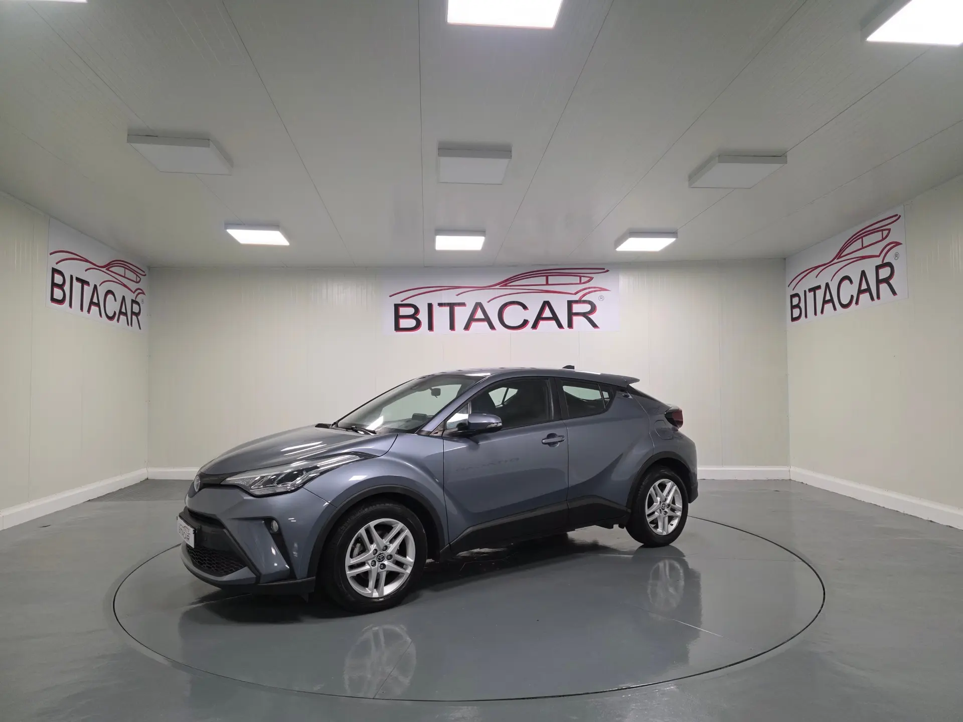 Toyota C-HR 1.8 Hybrid Comfort 8