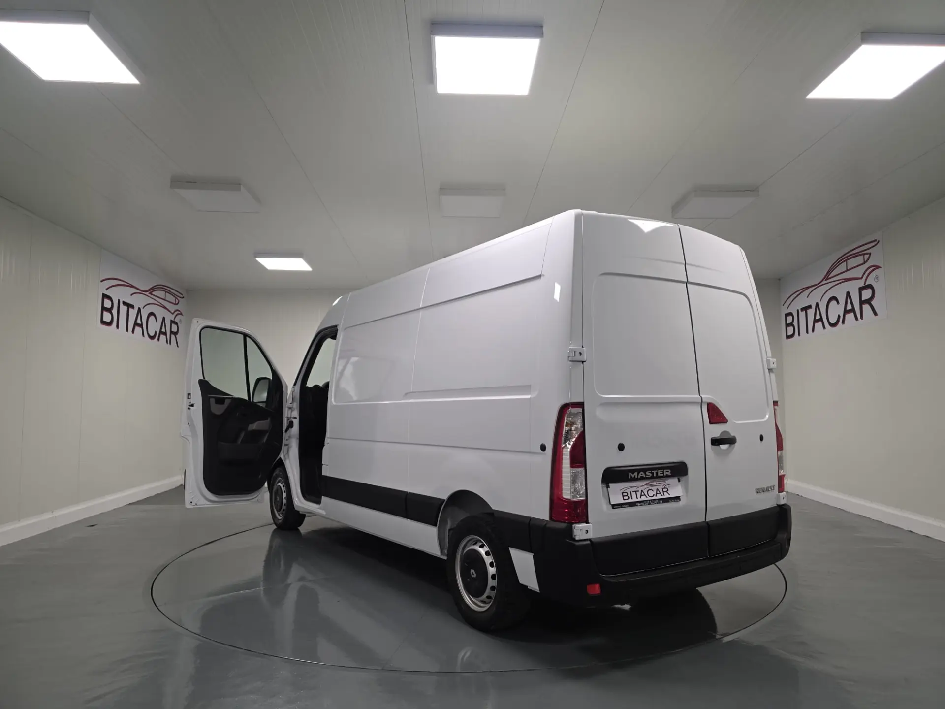 Renault Master L2H2 130CV IVA DEDUTIVEL 25