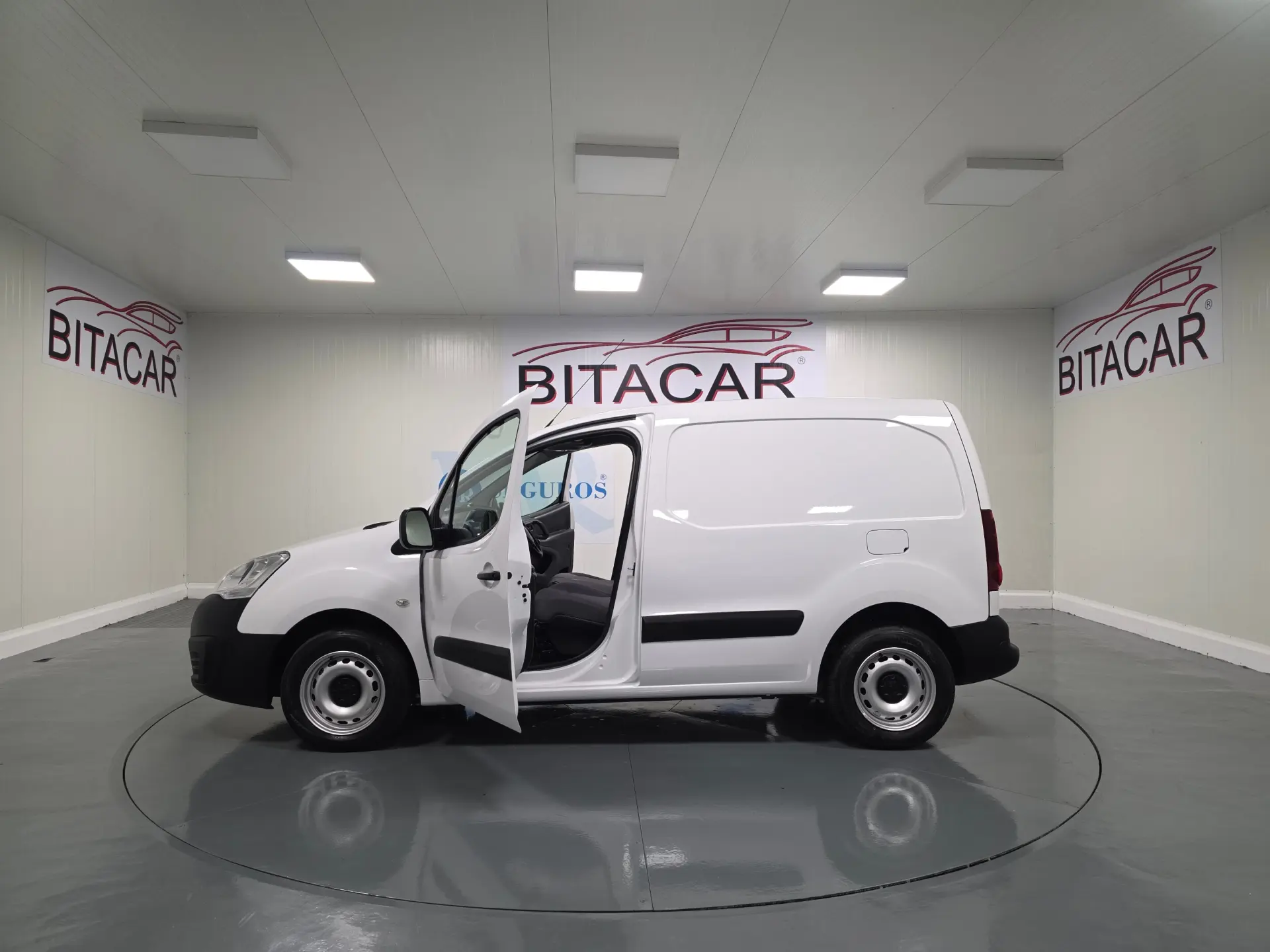 Peugeot Partner 1.6 HDI L1 PACK CD CLIM 24