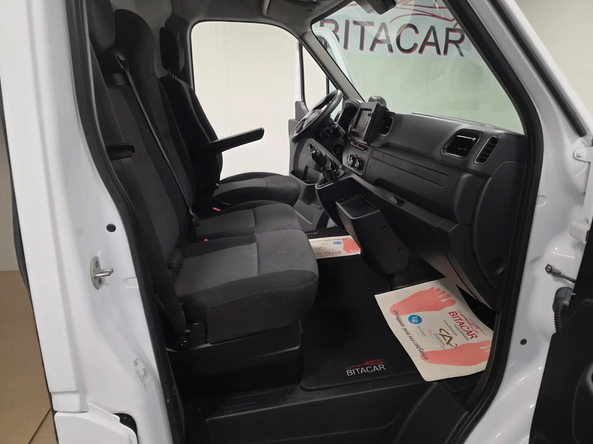 Renault Master L2H2 2.3 DCI 135CV GPS IVA DEDUTIVEL 46