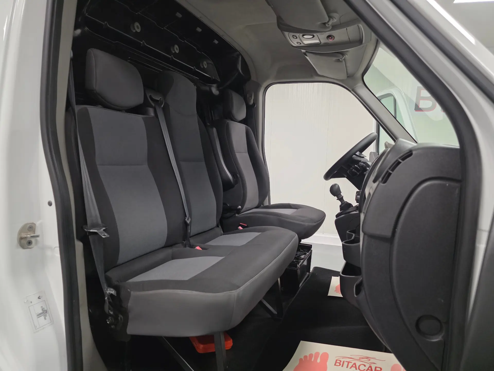 Renault Master 2.3 dCi L2H2 3.5T 56