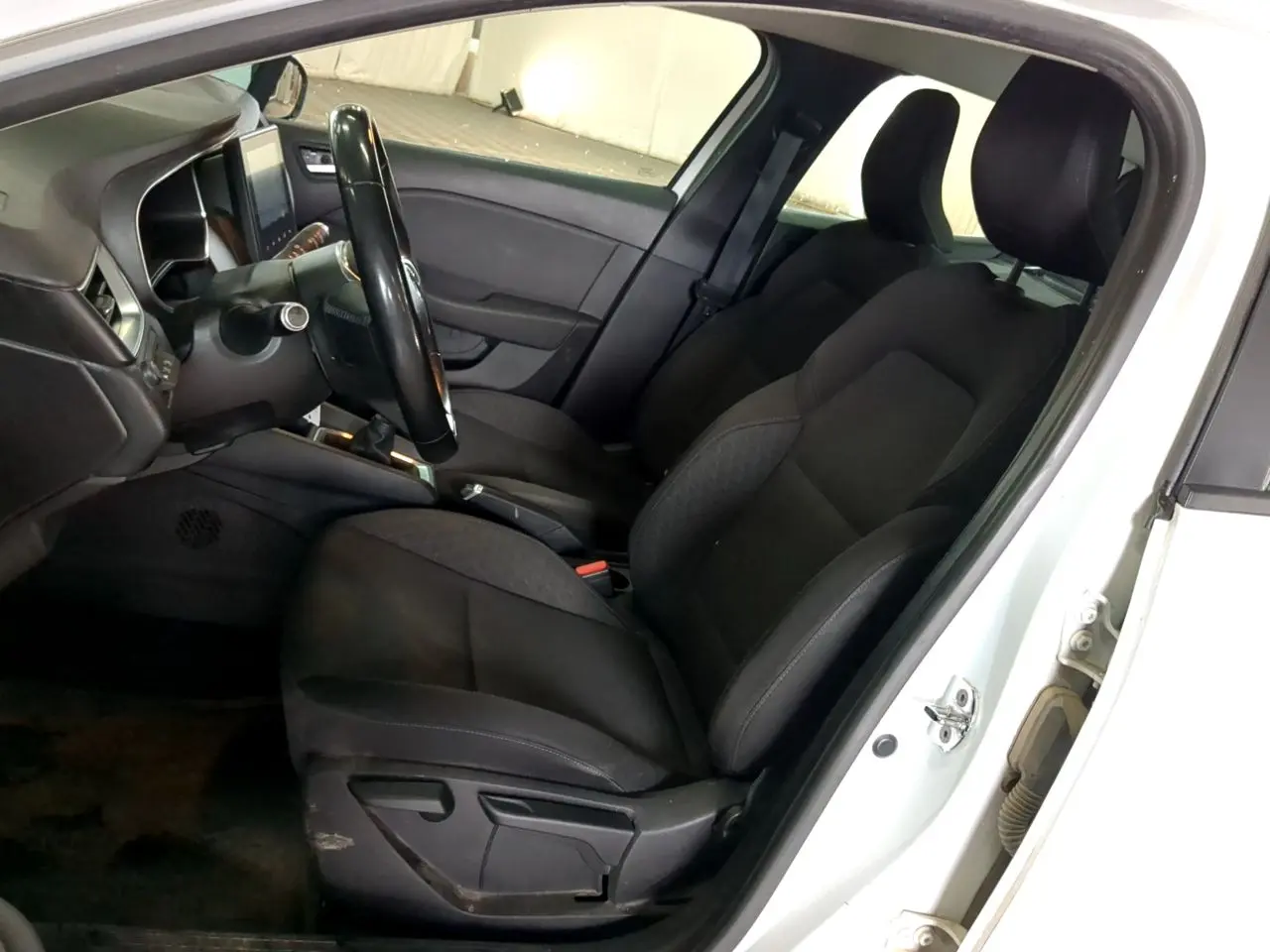 Renault Clio SOCIETE 1.5 DCI BSINESS IVA DEDUTIVEL 6