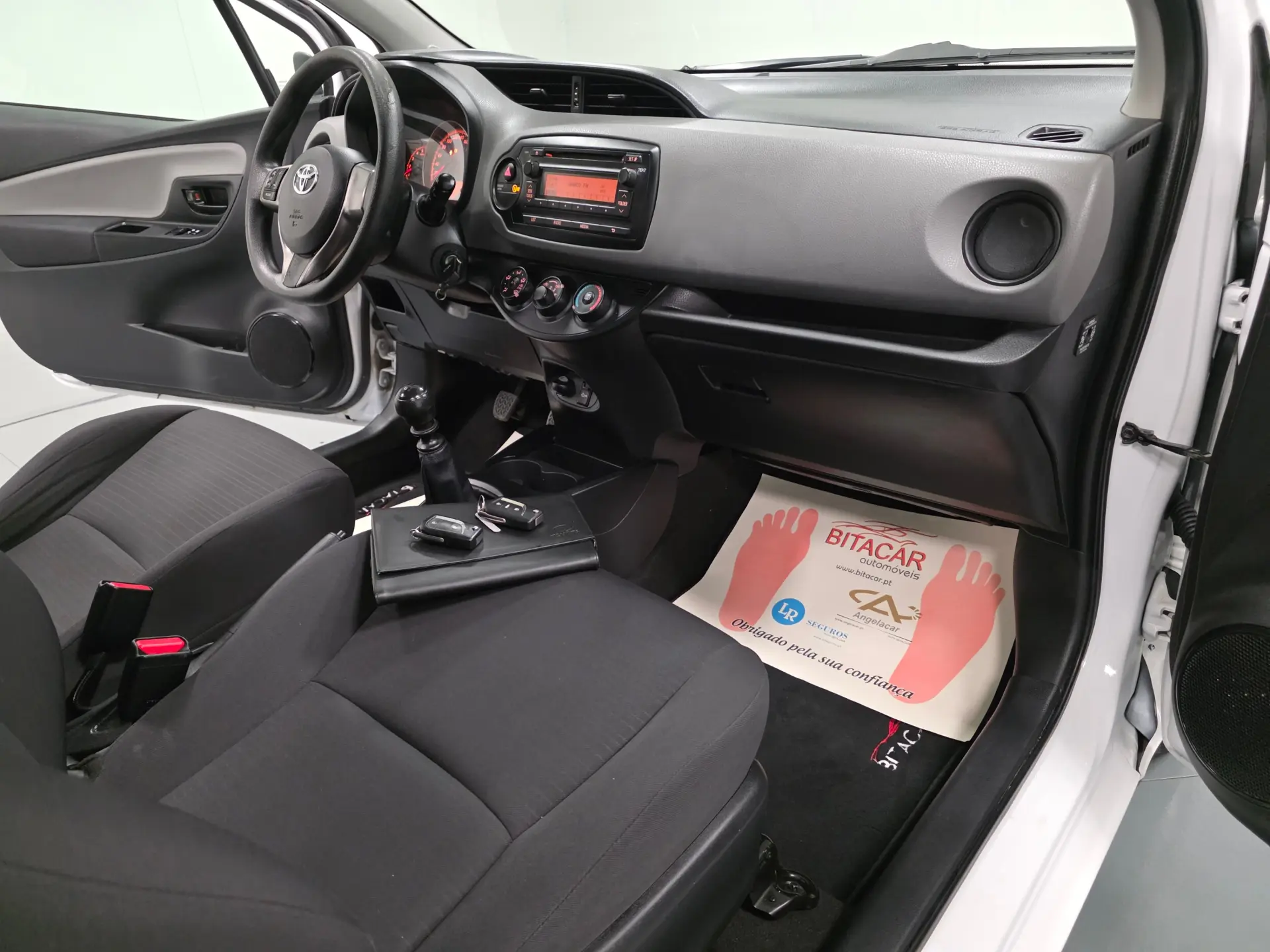 Toyota Yaris BIZZ 1.4 D-4D 90CV IVA DEDUTIVEL 79
