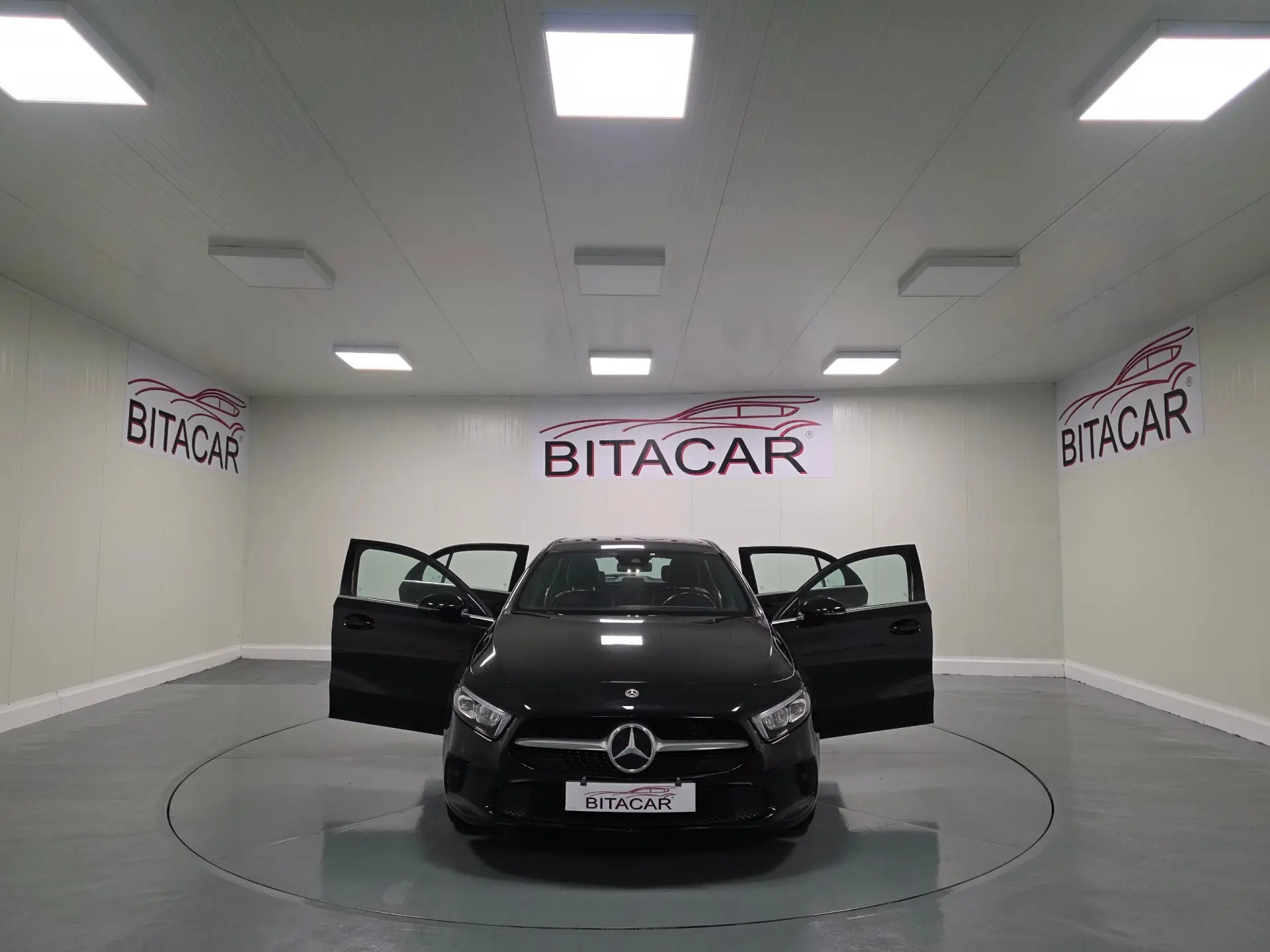 Mercedes-Benz A 250 e Style Plus 12