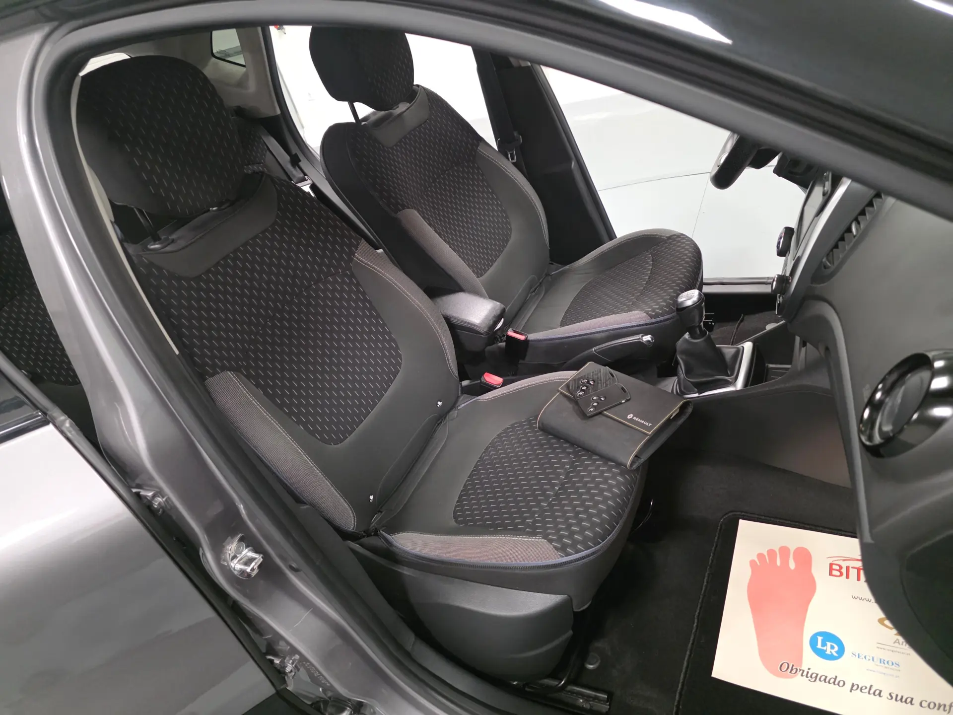 Renault Captur 1.5 DCI EXCLUSIVE 80