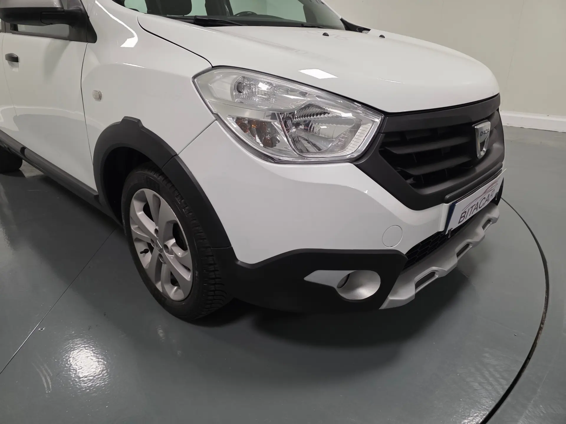 Dacia Lodgy 1.2 STEPWAY 5