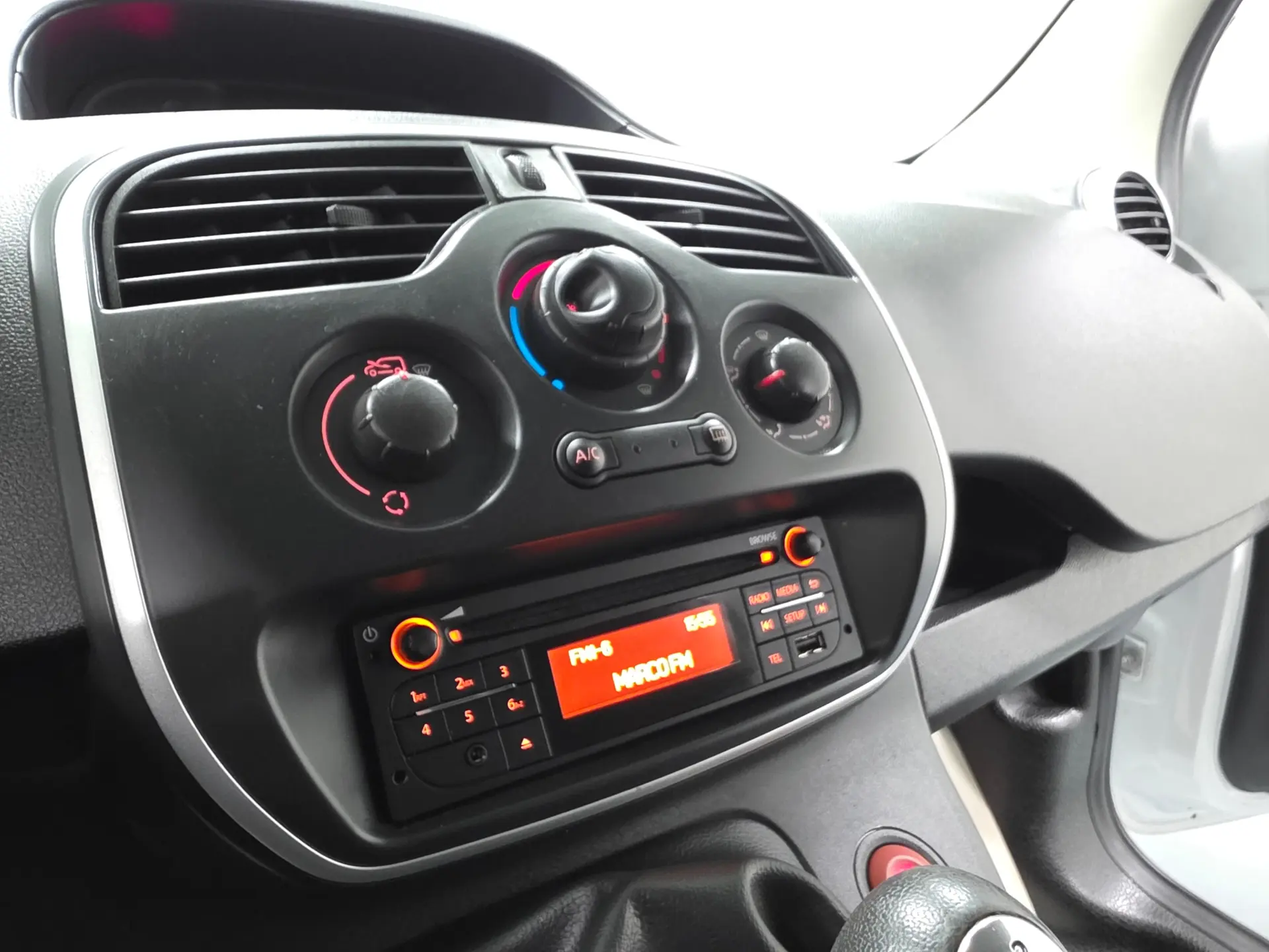 Renault Kangoo 1.5 DCI 96