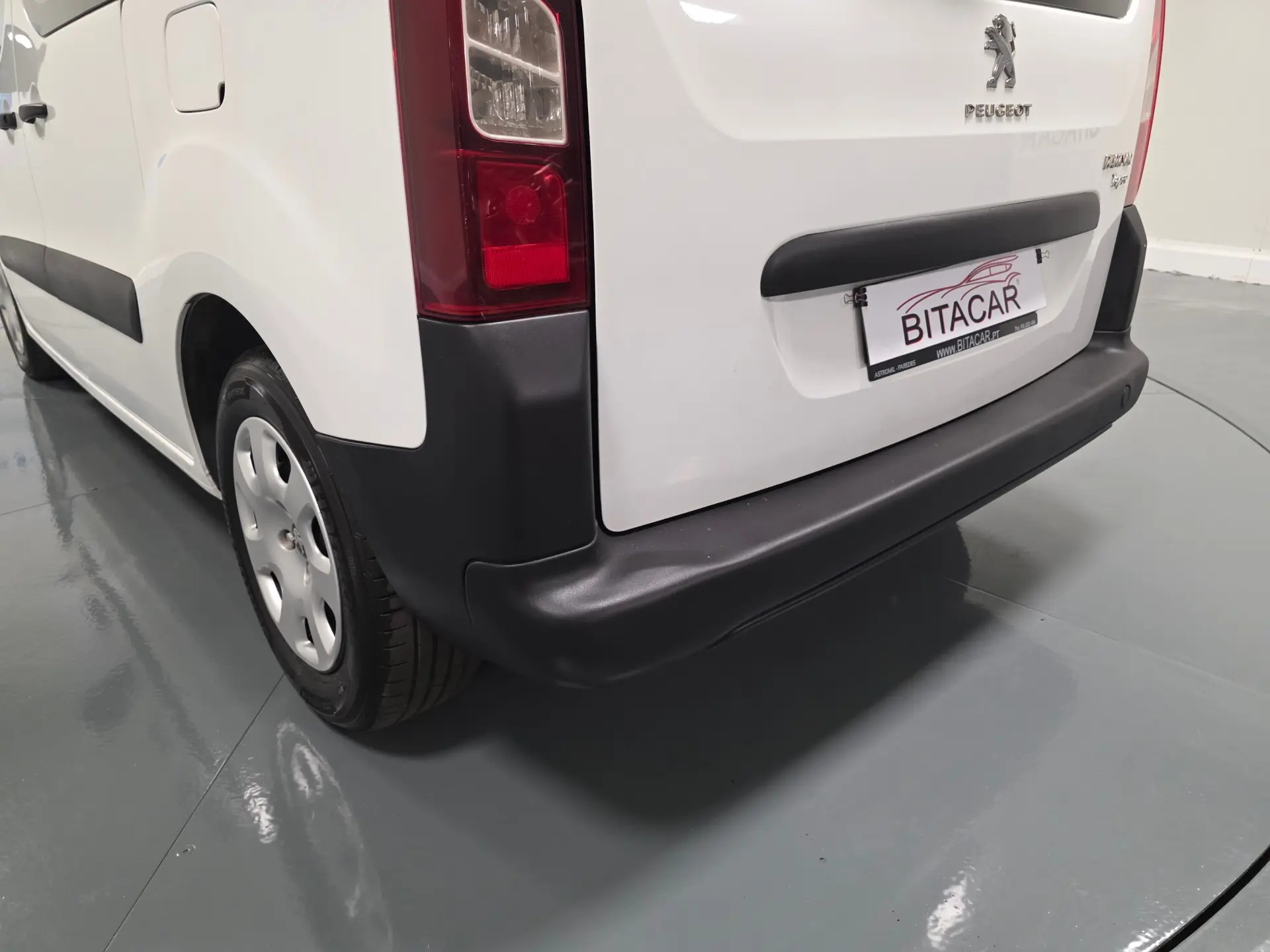 Peugeot Partner TEPEE 1.6 BLUEHDI 5 LUGARES 22