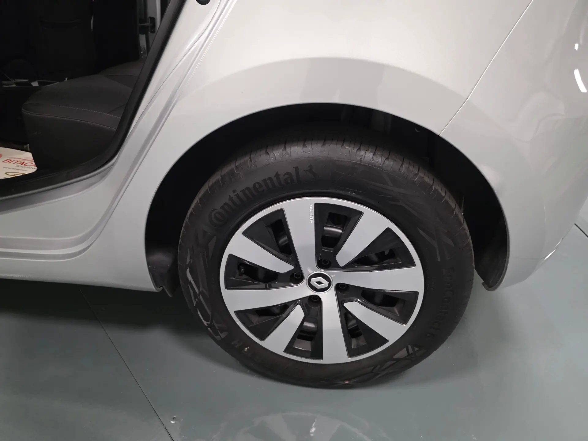 Renault Clio 1.0 TCe Evolution 58