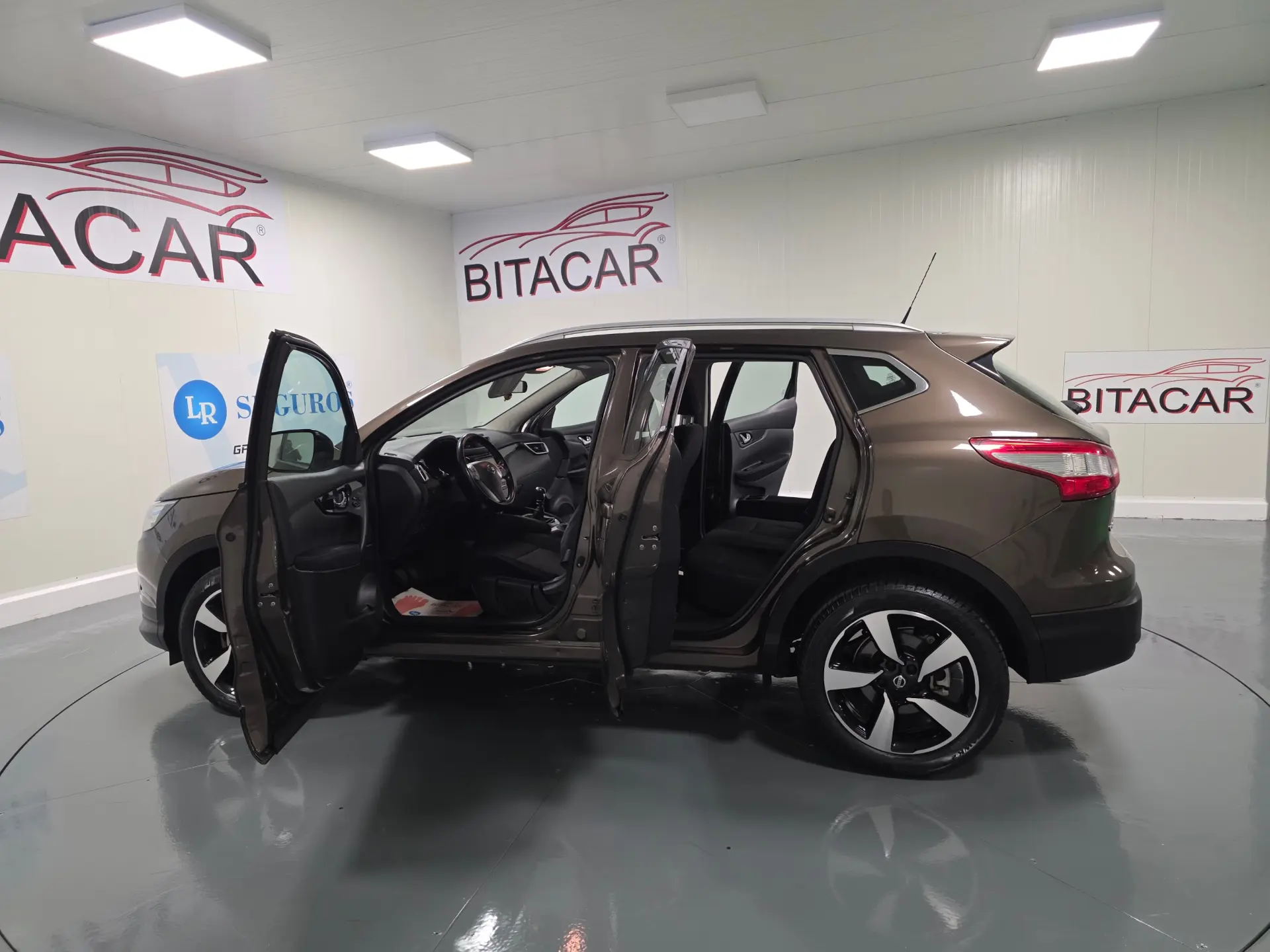 Nissan Qashqai 1.5 dCi N-Connecta Led 47