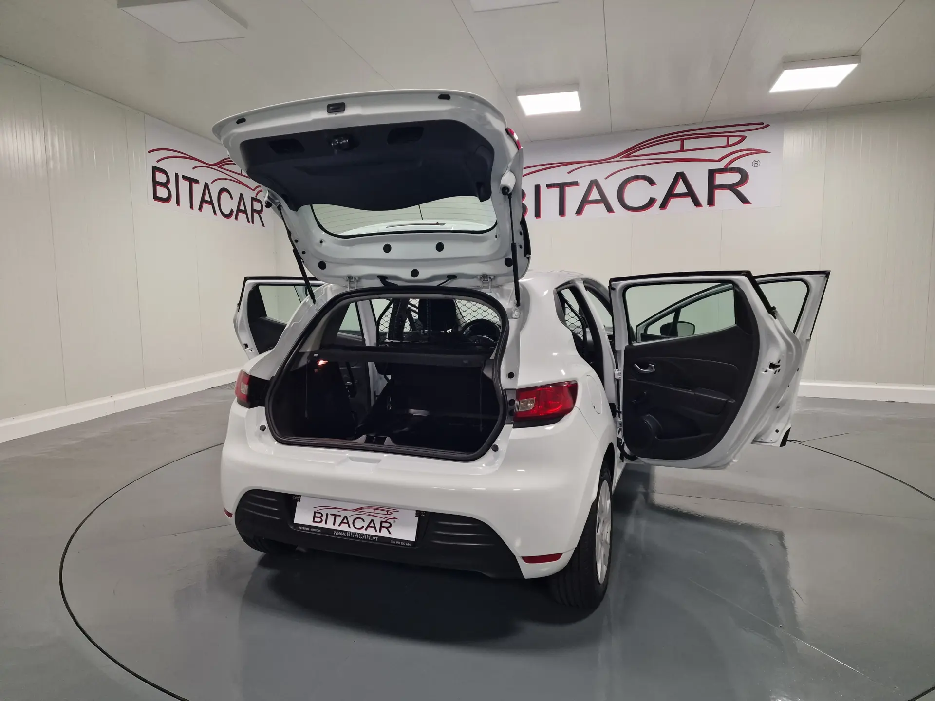 Renault Clio SOCIETE 1.5 DCI ZEN IVA DEDUTIVEL 6