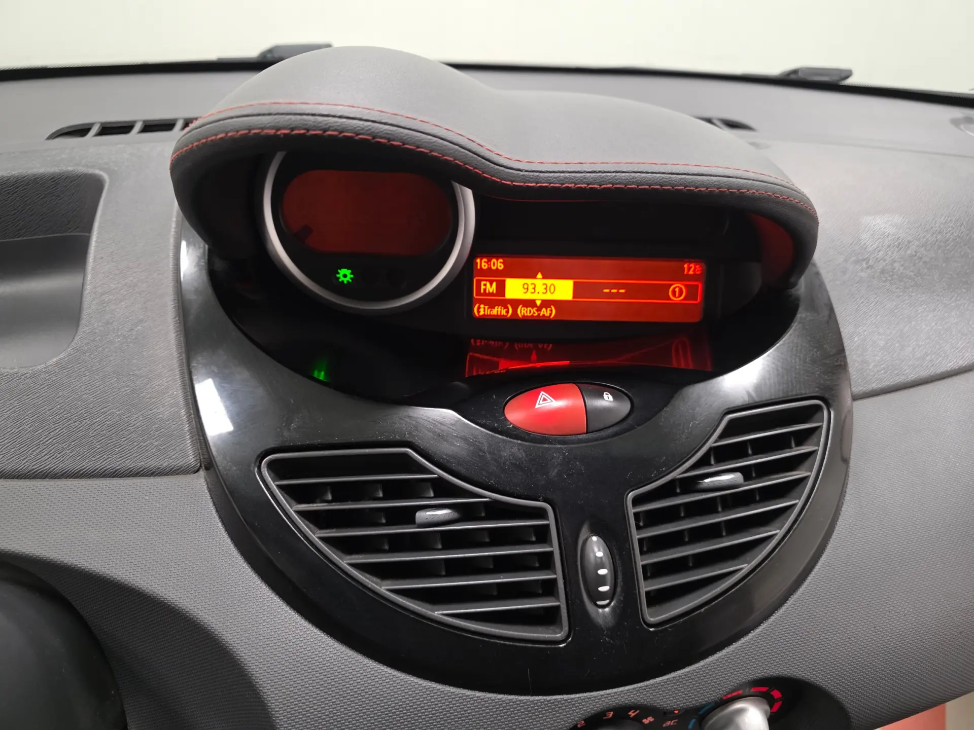 Renault Twingo 1.2 16V Dynamique 84