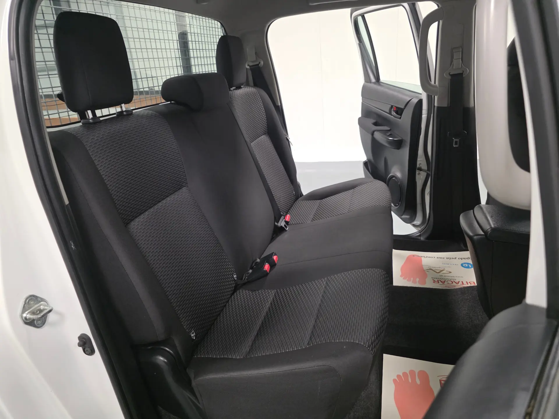 Toyota Hilux 2.4 D-4D 4WD CD CH 57