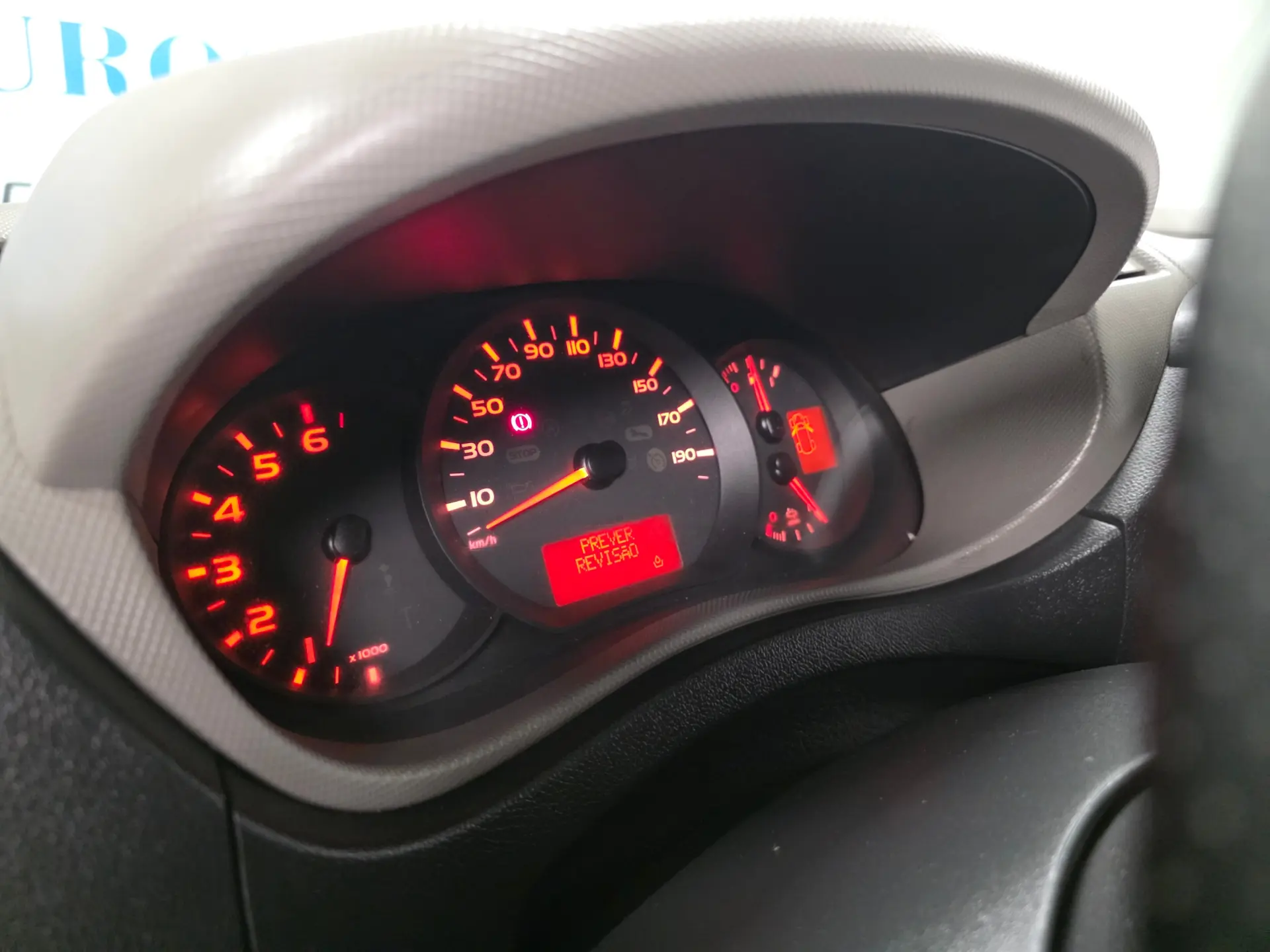 Renault Master 2.3 DCI 130CV BASCULANTE 82