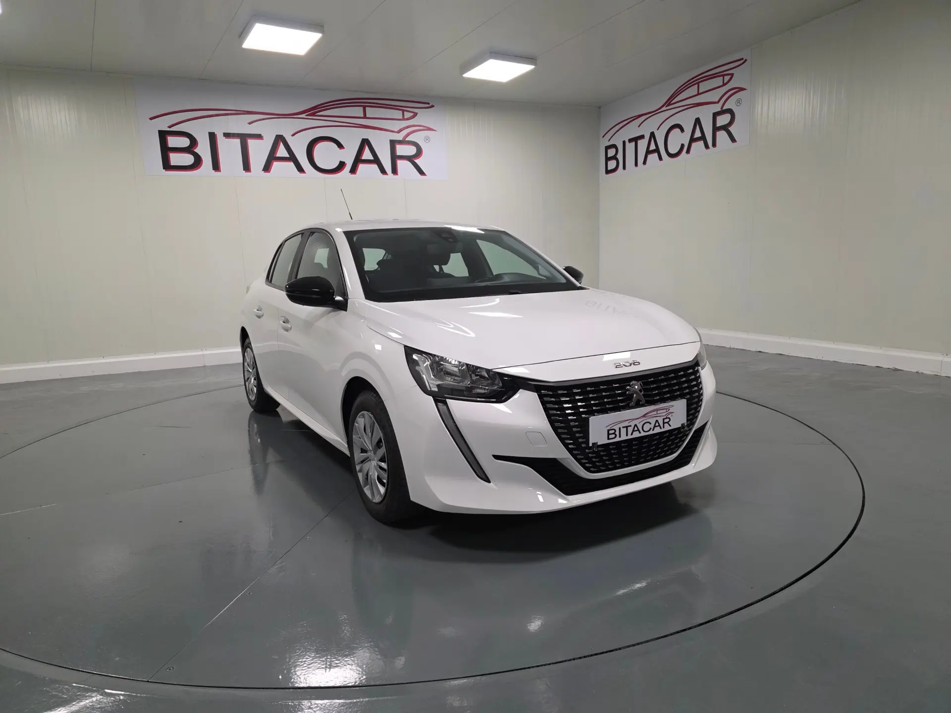 Peugeot 208 1.2 ACTIVE 1