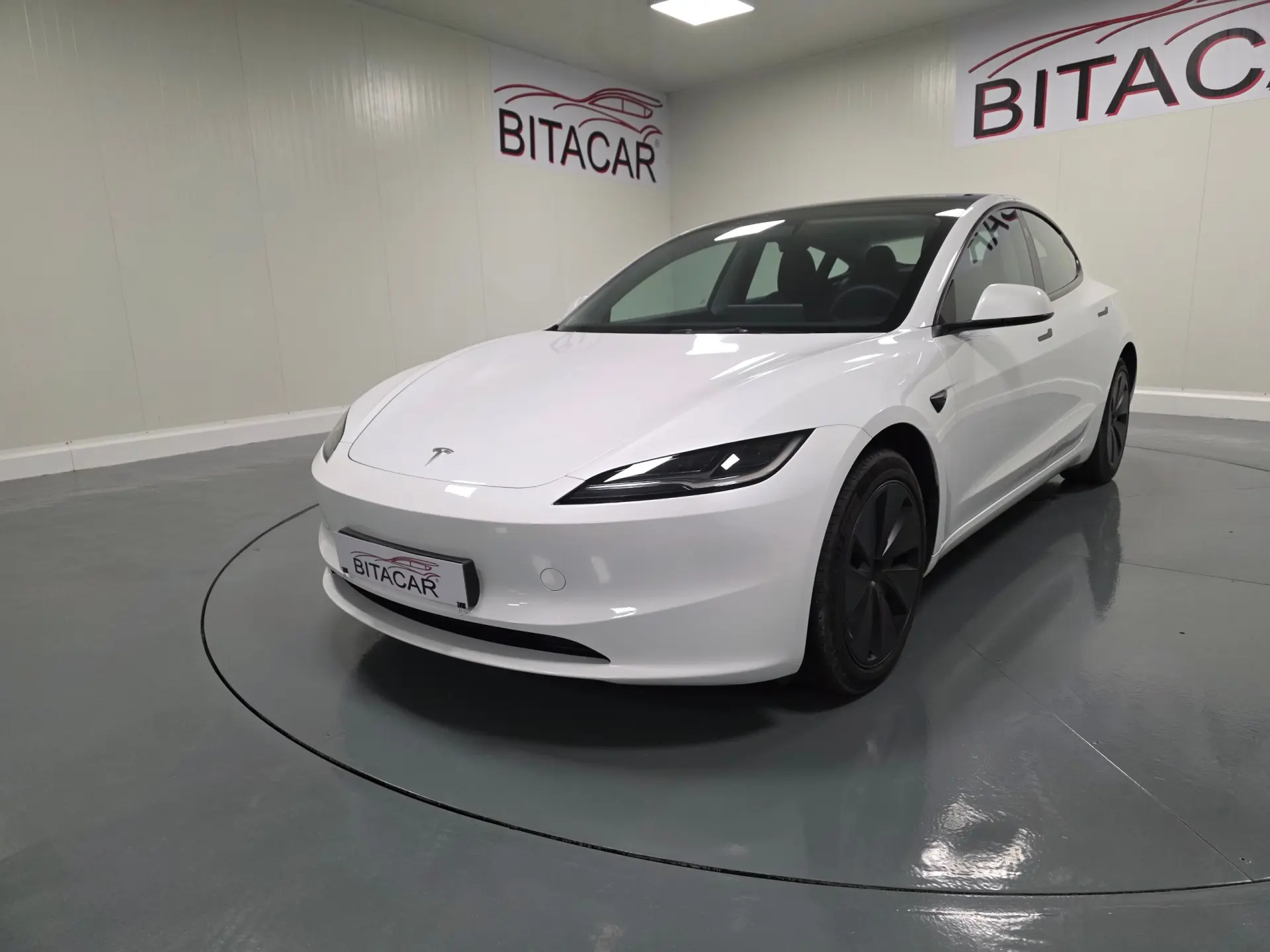 Tesla Model 3 Tração Traseira Premium 12