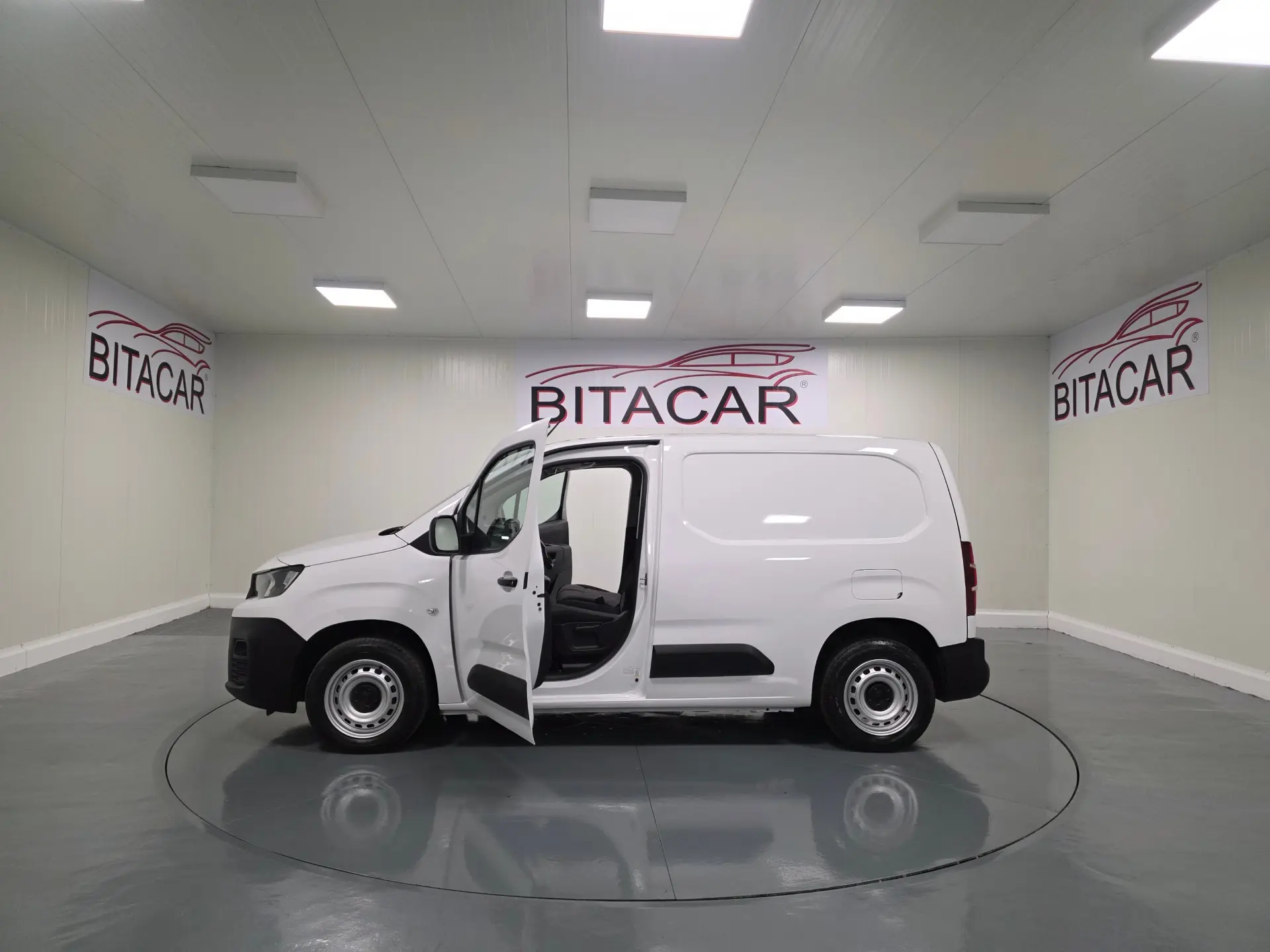 Peugeot Partner PARTNER 1.6 BLUEHDI 41