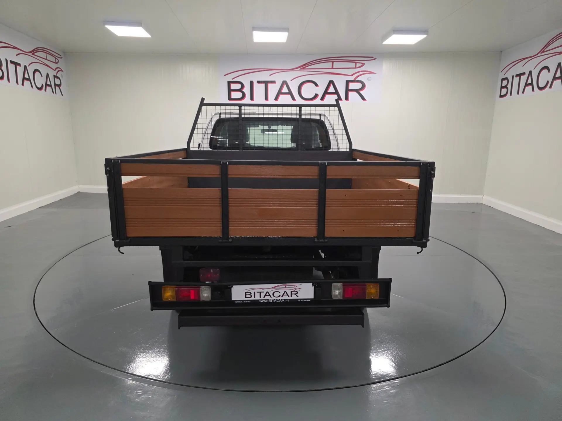 Toyota Hilux 2.4 D-4D 2WD CD 7