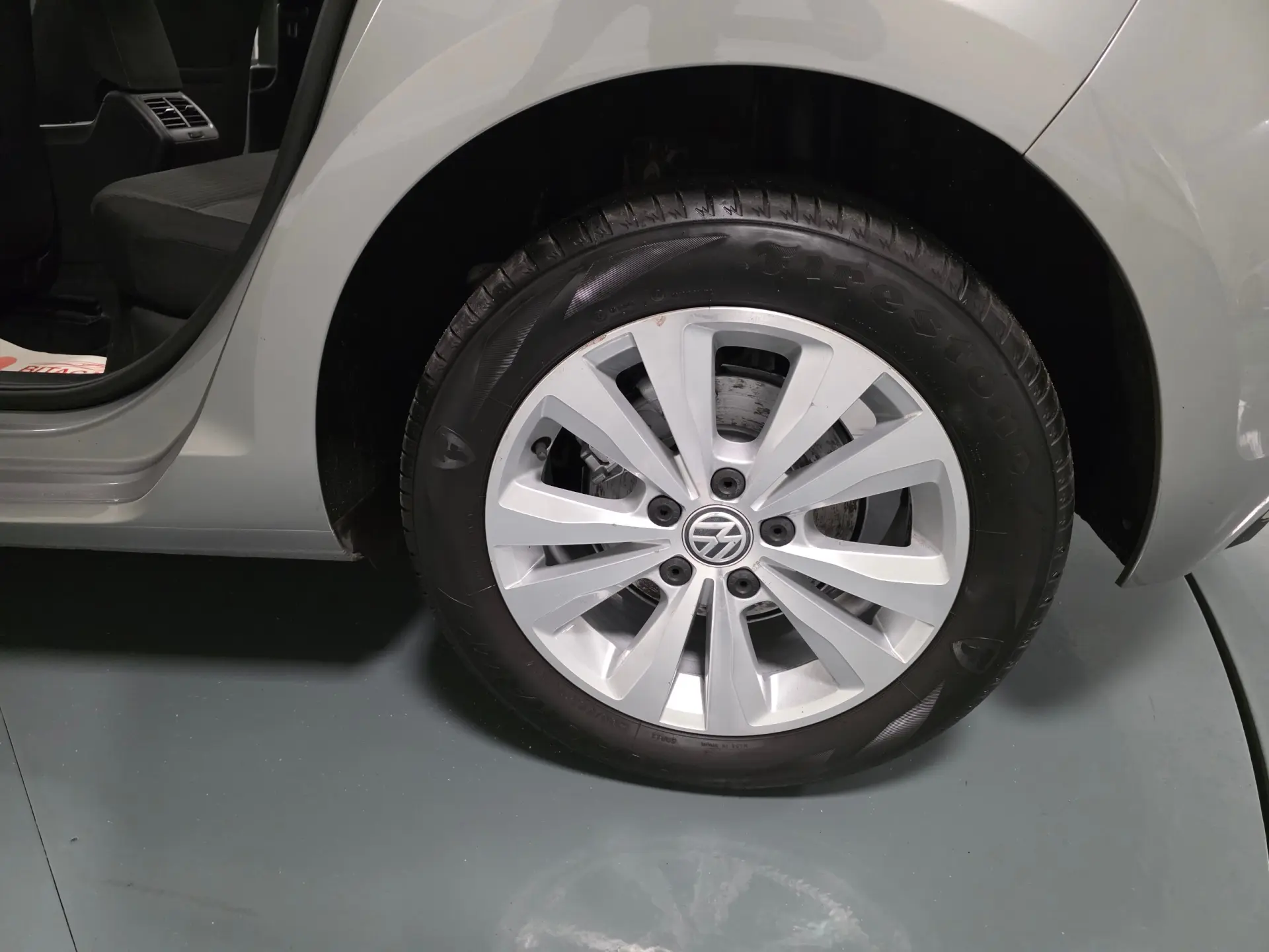 Volkswagen Golf 1.6 TDI CONFORTLINE 58