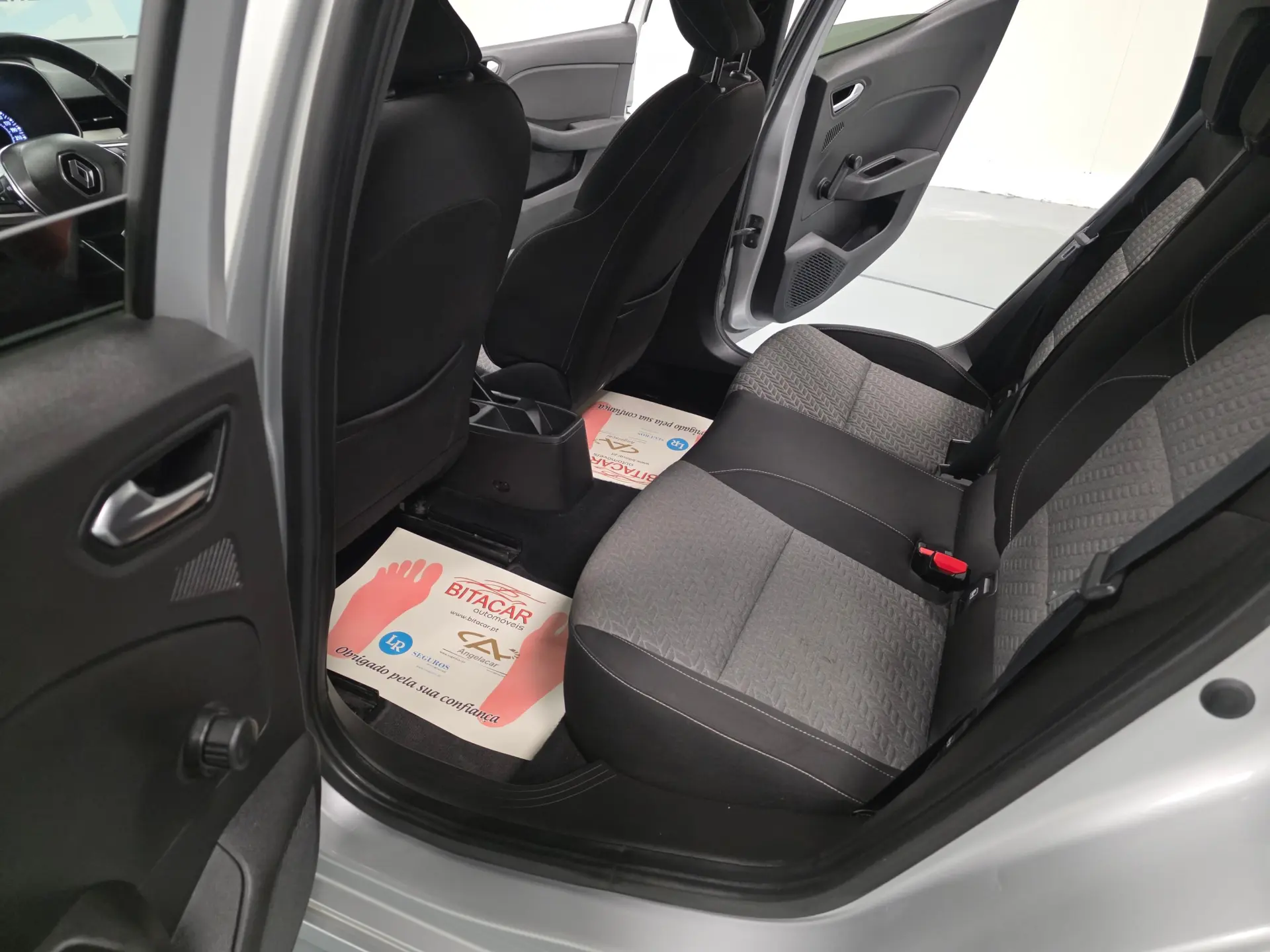 Renault Clio 1.0 TCE LIMITED 71