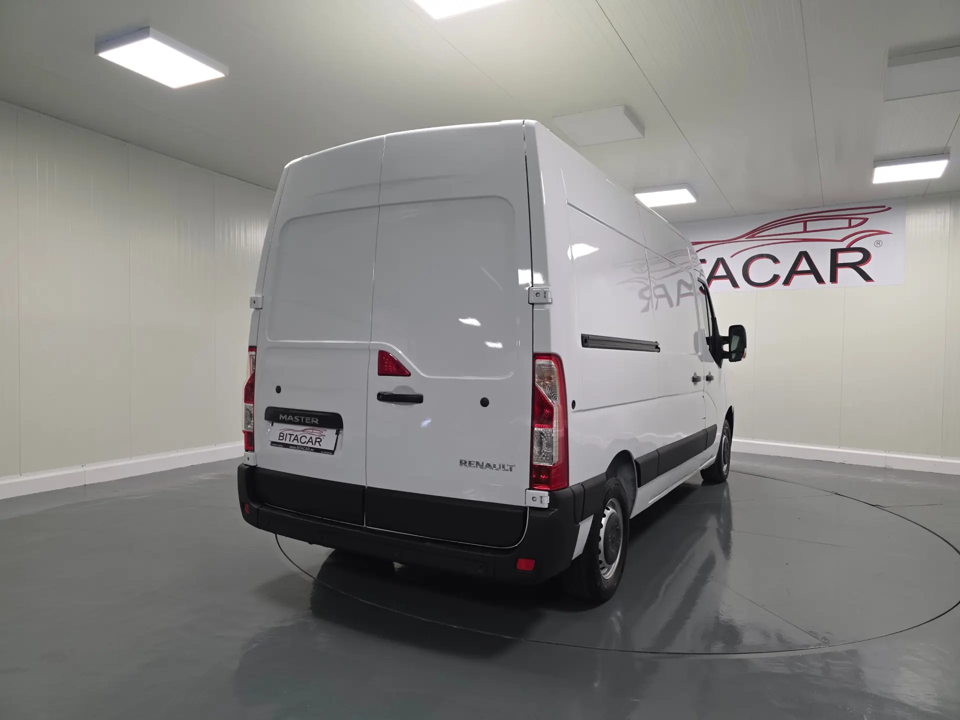 Renault Master L2H2 135CV IVA DEDUTIVEL 48