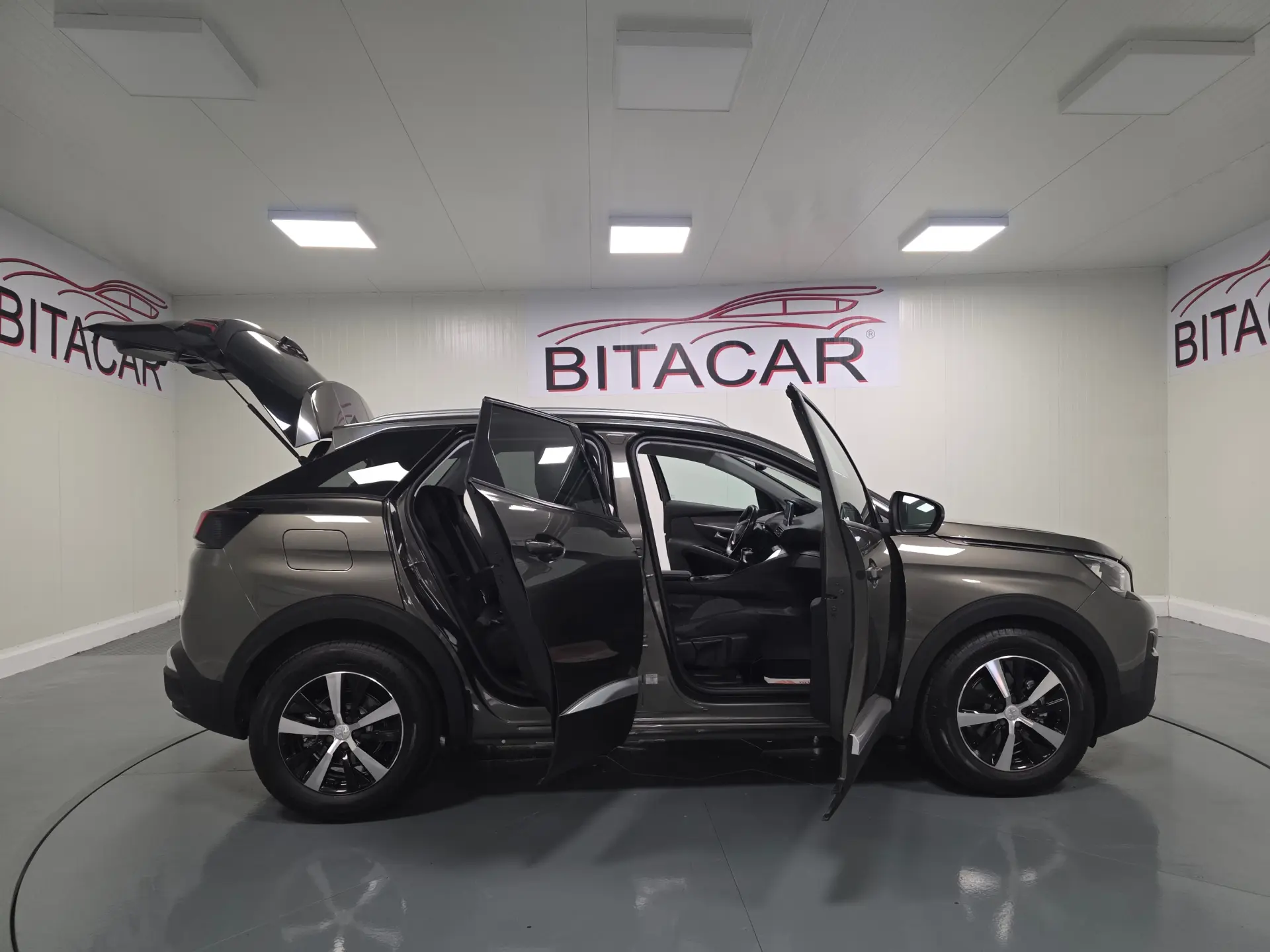 Peugeot 3008 1.5 BLUEHDI ACTIVE 77
