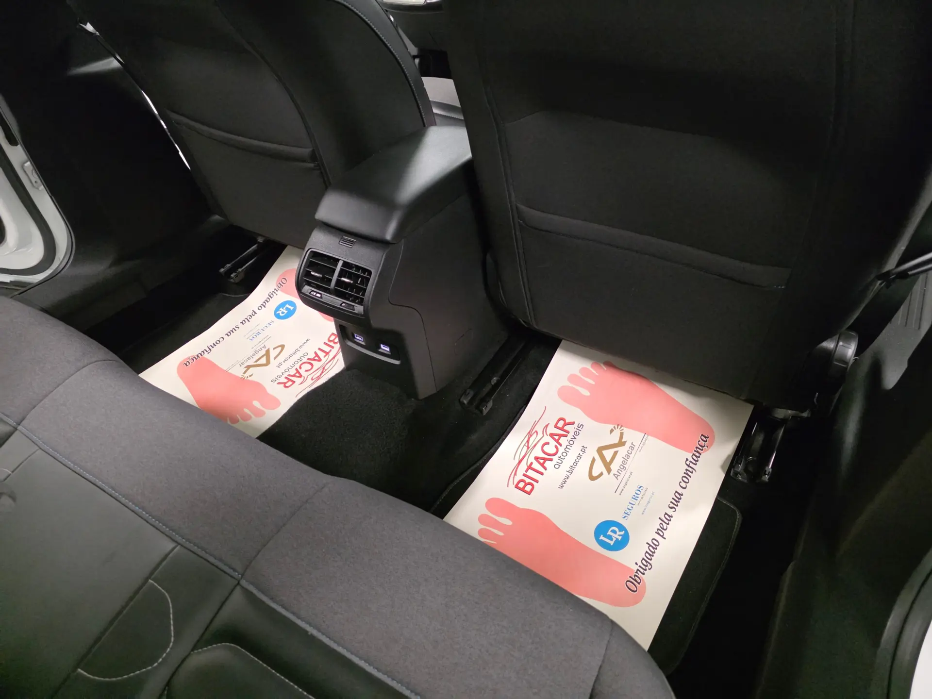 Citroen e-C4 SHINE 83