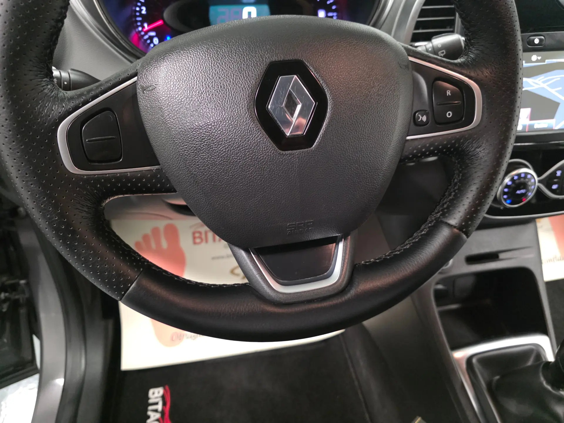 Renault Captur 1.5 DCI EXCLUSIVE 109