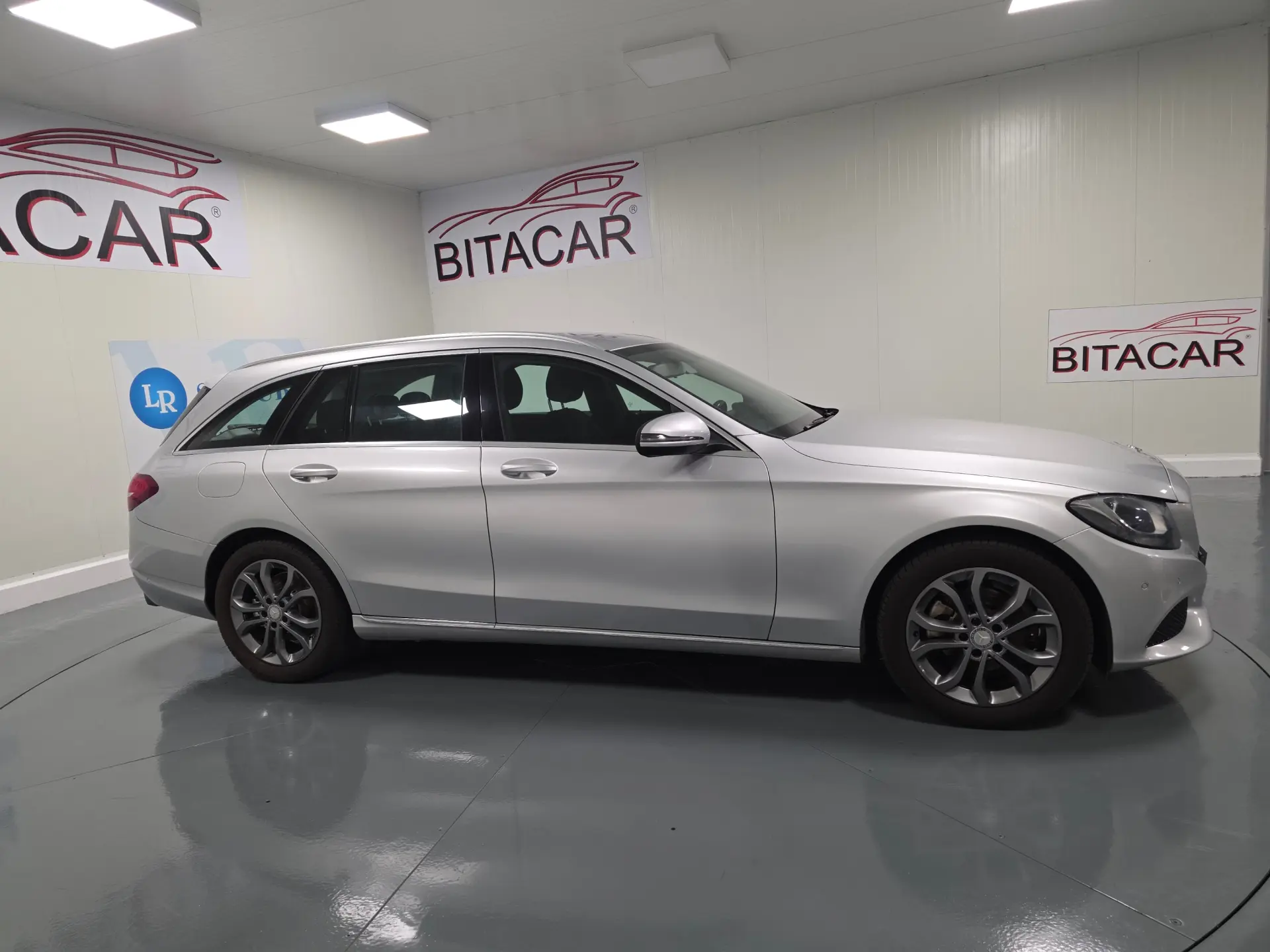 Mercedes-Benz C 200 D BLUETEC STATION 3