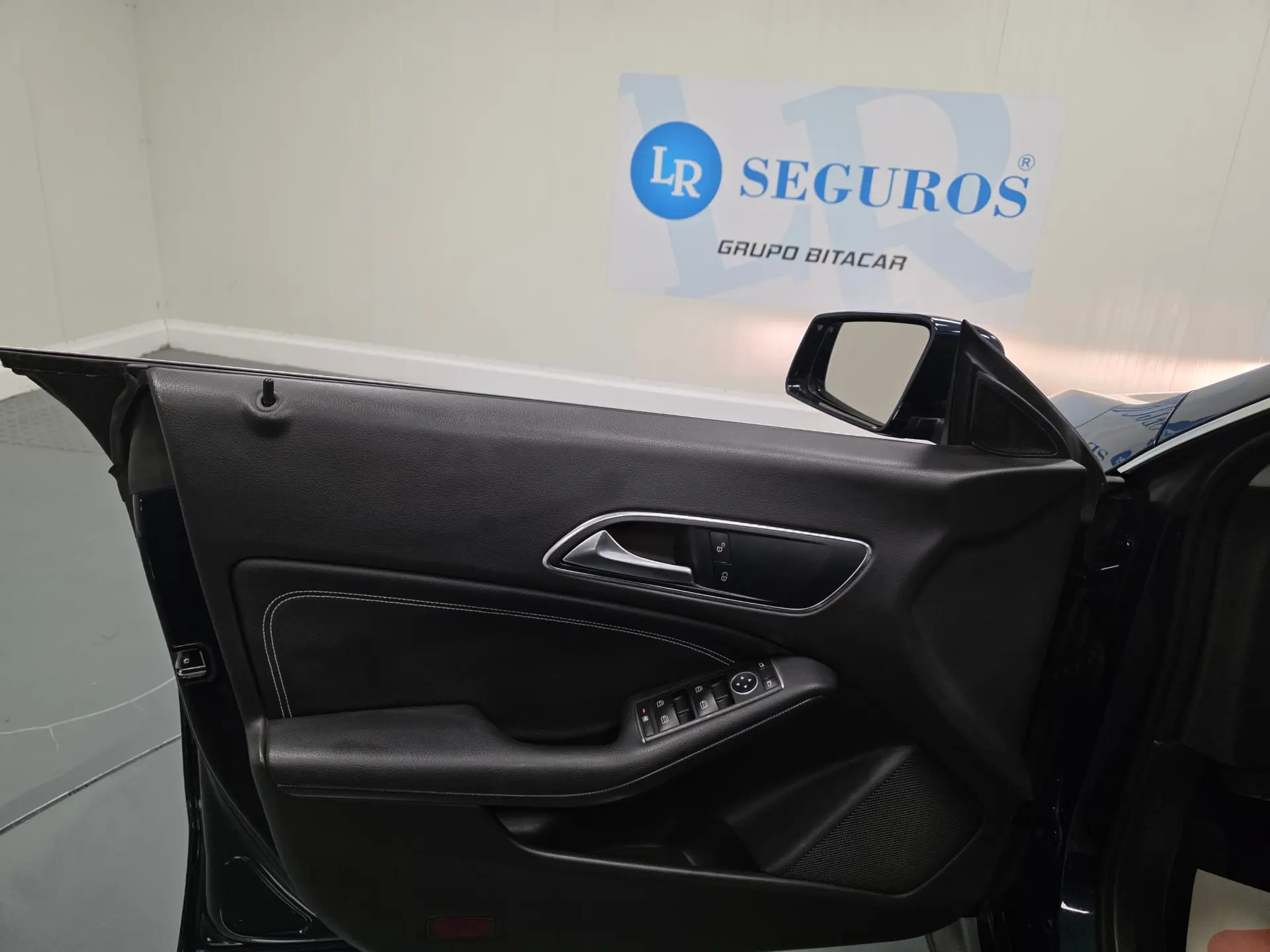 Mercedes-Benz CLA 180 d Shooting Brake Urban 73