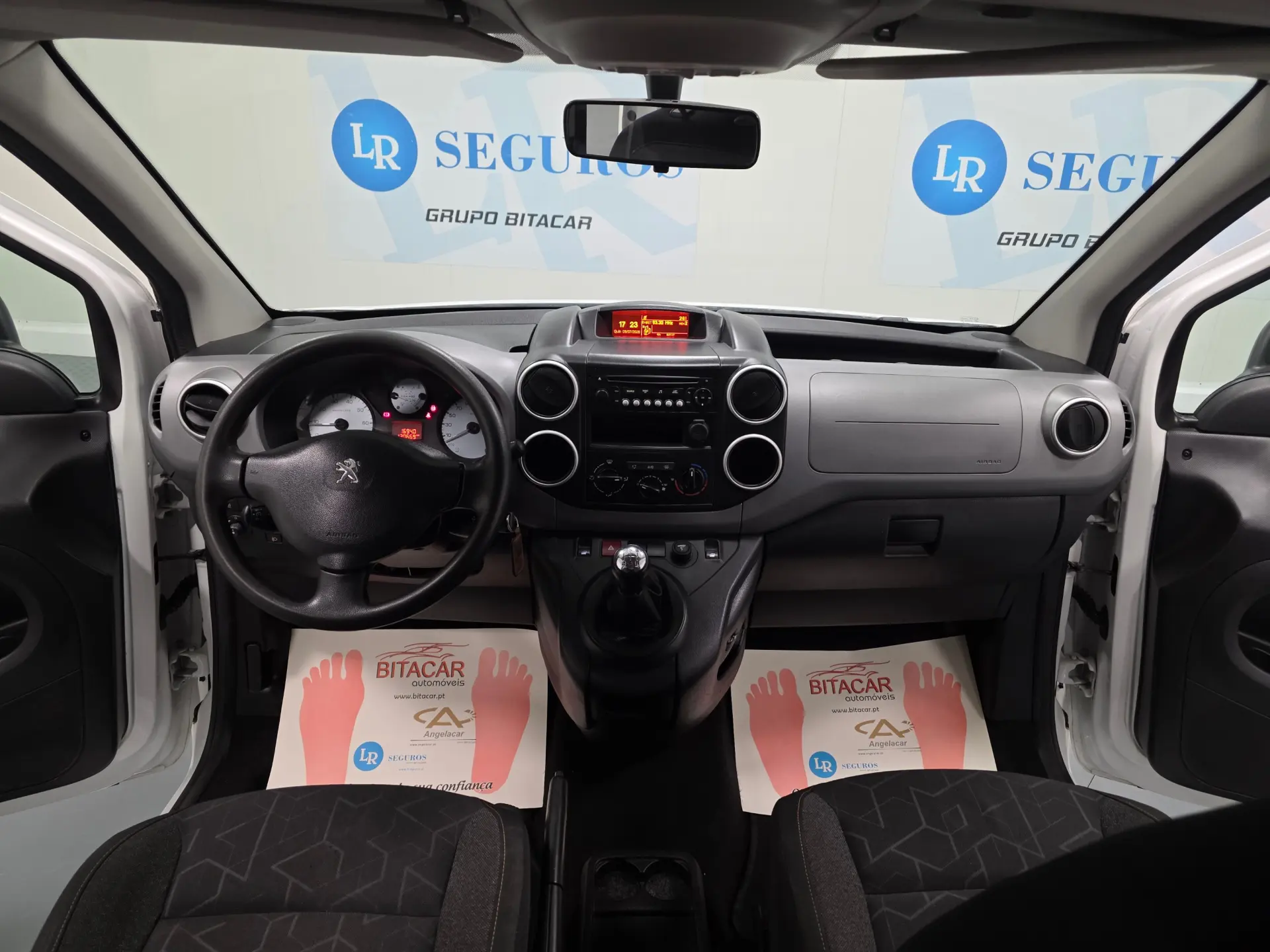 Peugeot Partner TEPEE 1.6 BLUEHDI 5 LUGARES 109