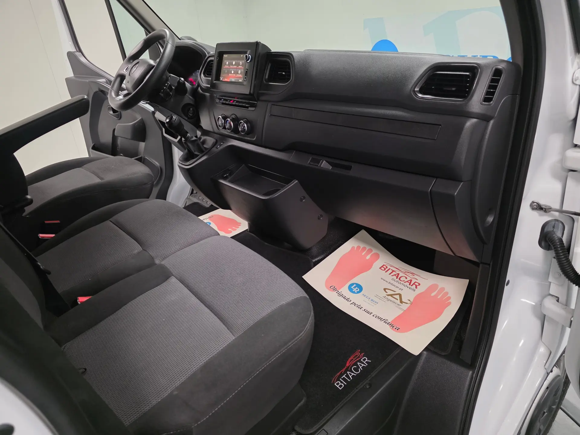 Renault Master L2H2 2.3 DCI 135CV GPS IVA DEDUTIVEL 47