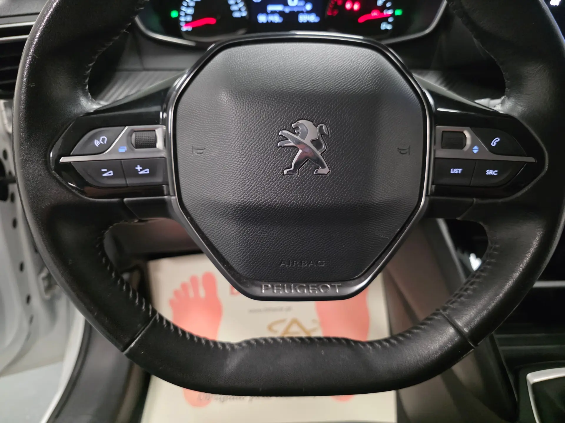 Peugeot 208 1.2 ACTIVE 106