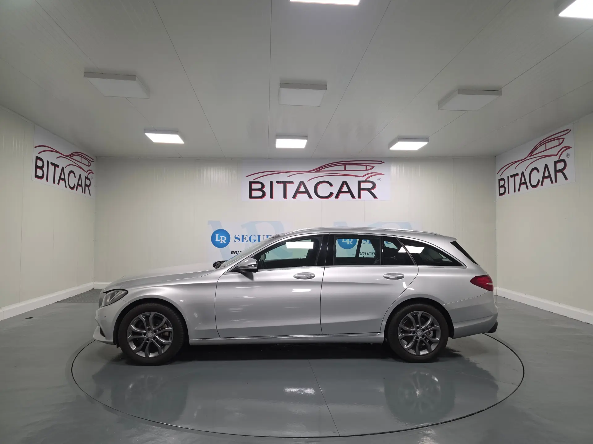 Mercedes-Benz C 200 D BLUETEC STATION 13
