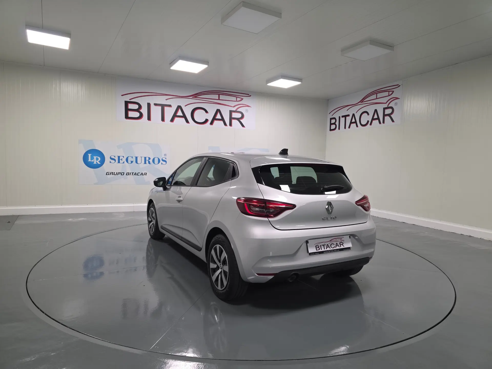 Renault Clio 1.0 TCe Evolution 21